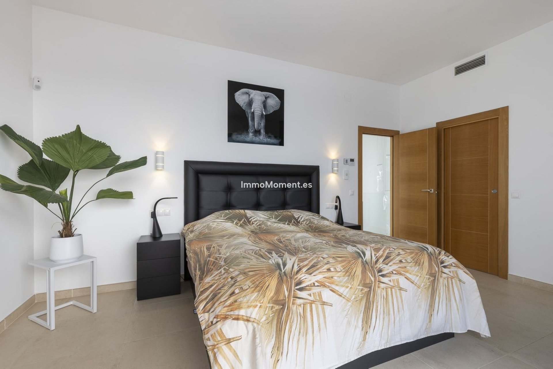 Resale - Detached villa - Inland  - Coín