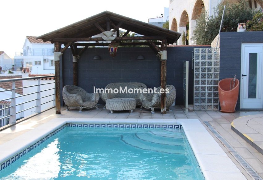 Resale - Detached villa - Inland  - Coín