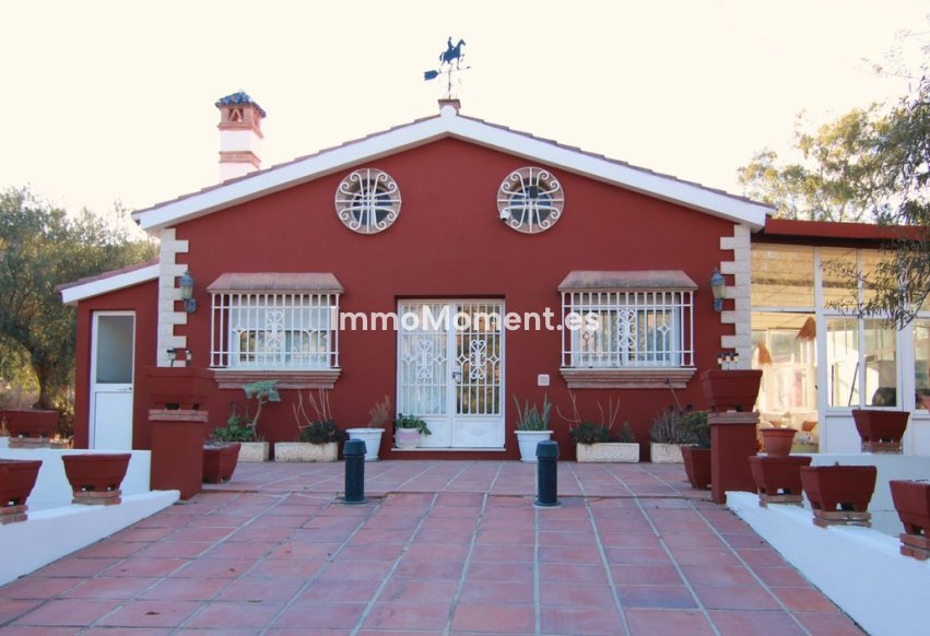 Resale - Detached villa - Inland  - Coín