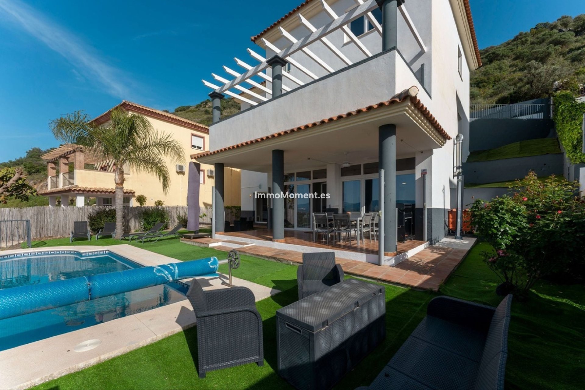 Resale - Detached villa - Inland  - Coín