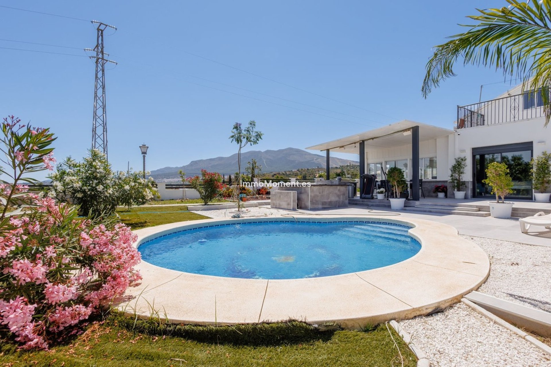 Resale - Detached villa - Inland  - Coín