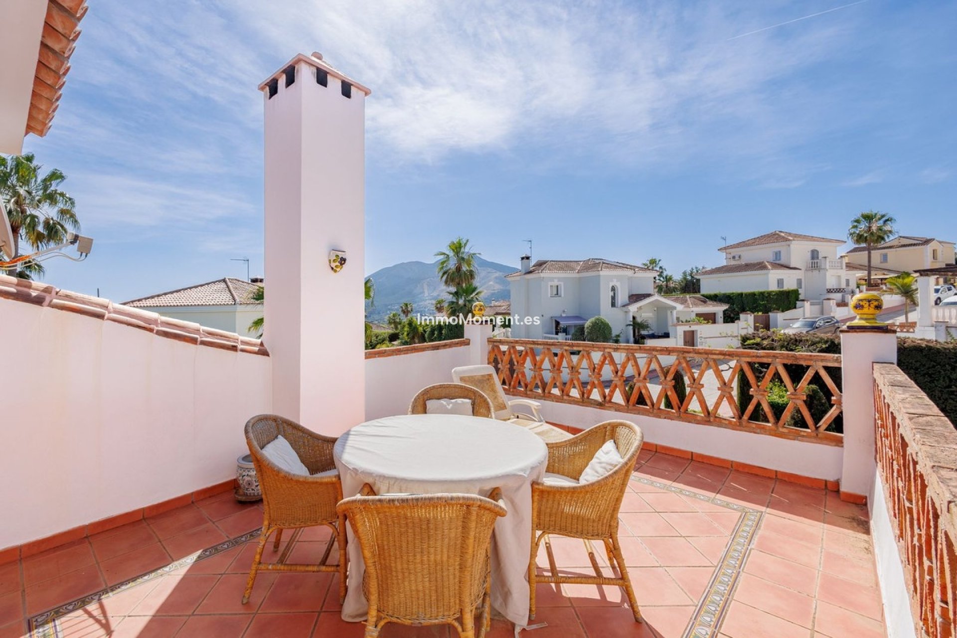 Resale - Detached villa - Inland  - Coín