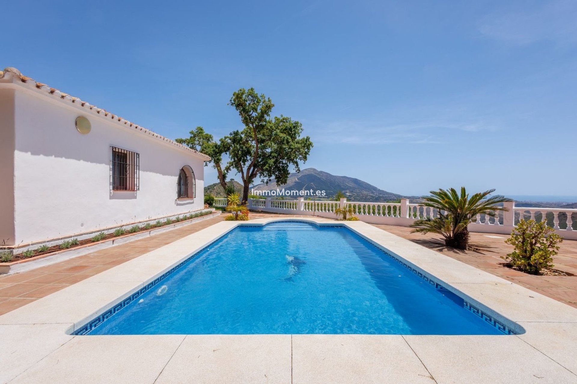 Resale - Detached villa - Inland  - Coín