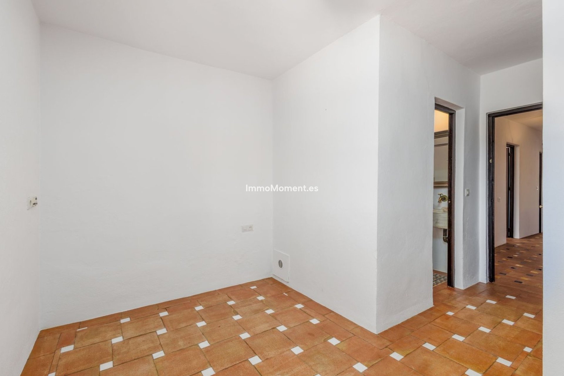 Resale - Detached villa - Inland  - Coín