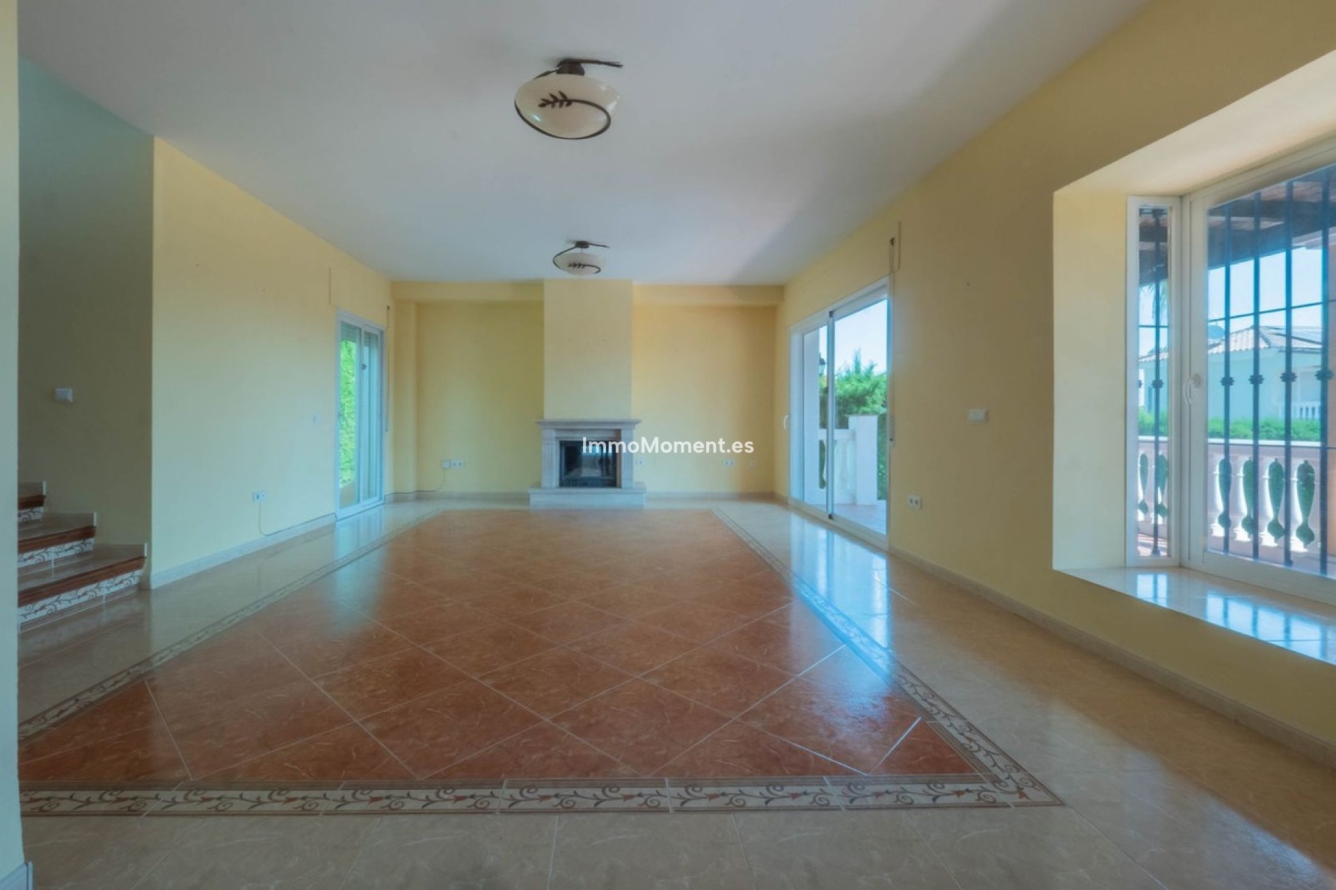 Resale - Detached villa - Inland  - Coín