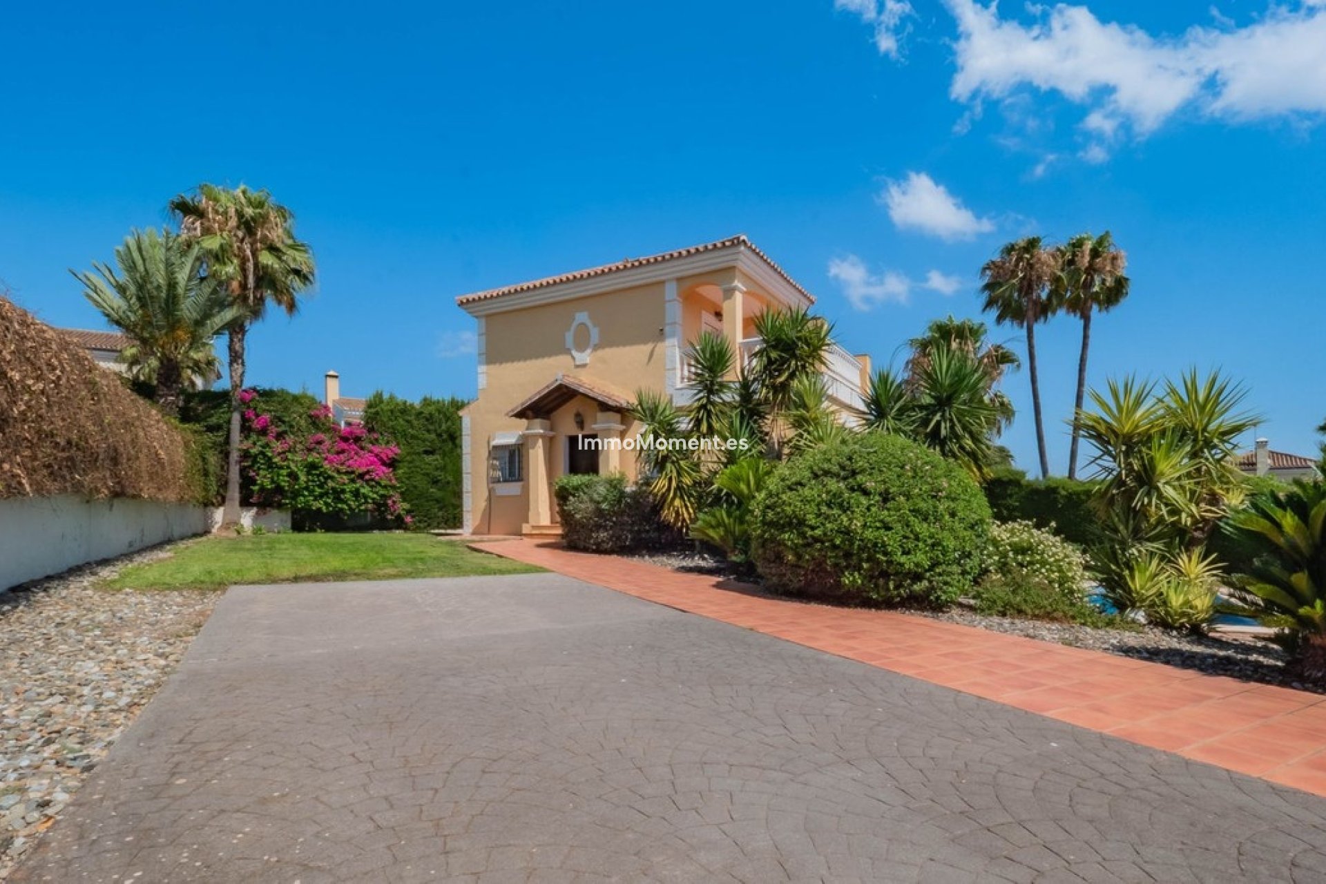 Resale - Detached villa - Inland  - Coín