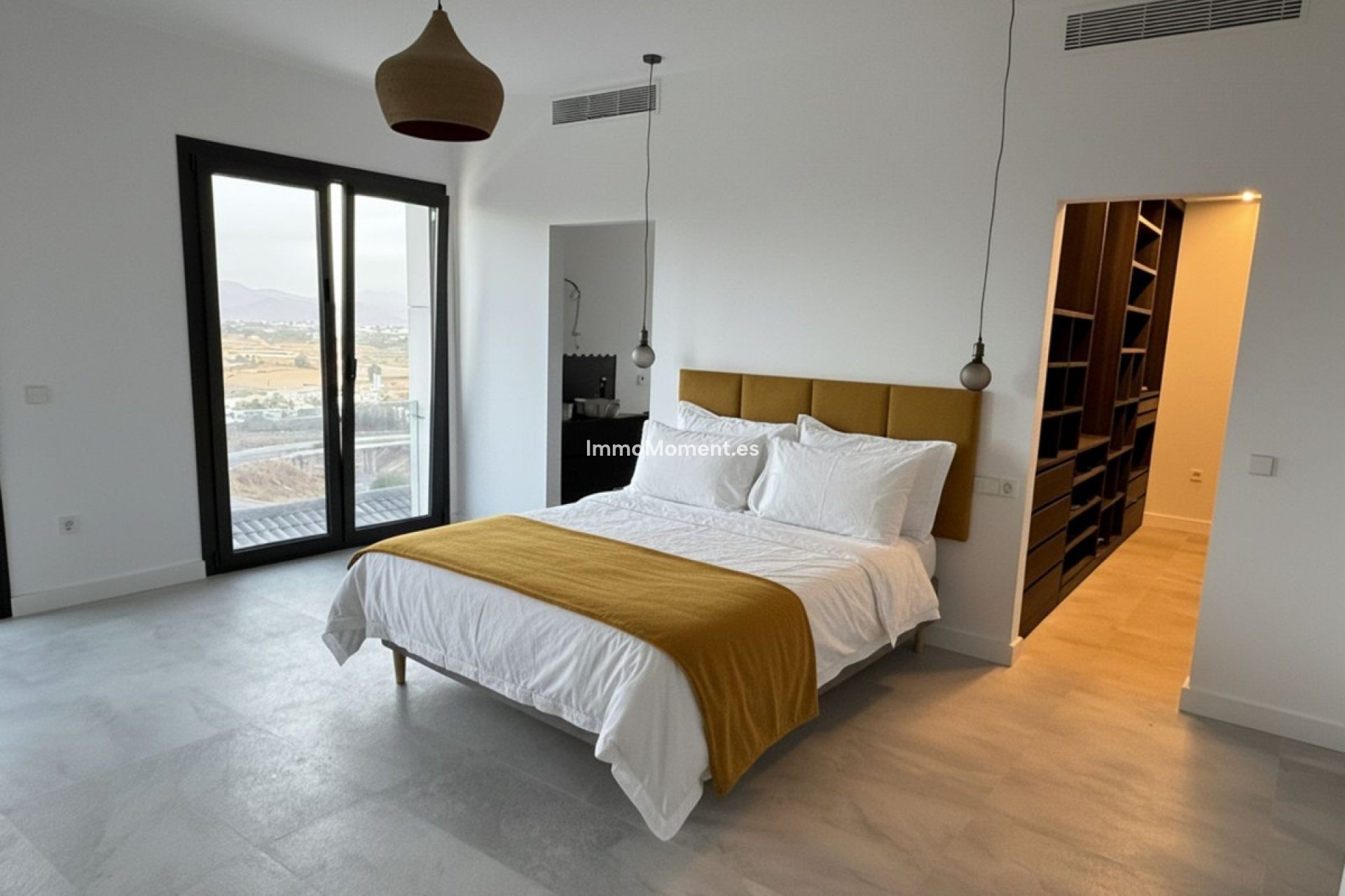 Resale - Detached villa - Inland  - Coín