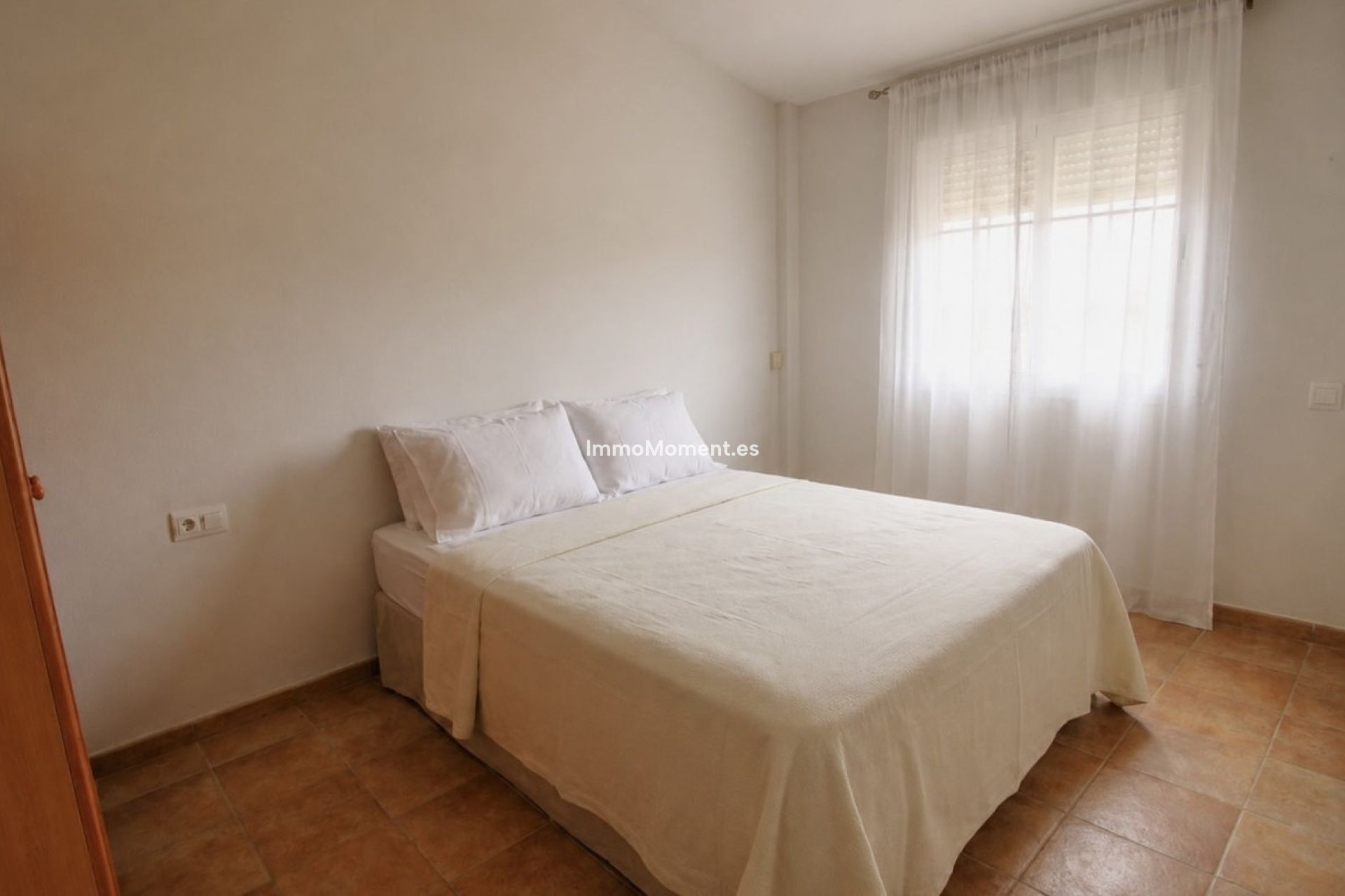 Resale - Detached villa - Inland  - Coín