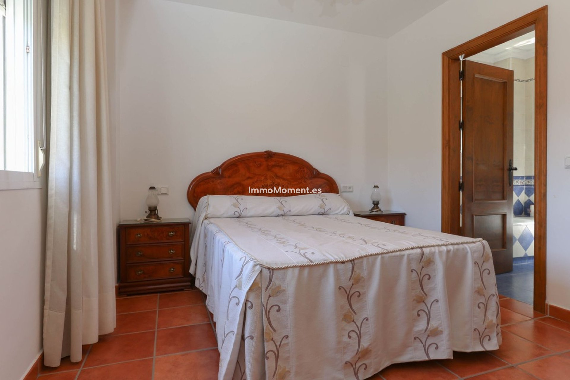 Resale - Detached villa - Inland  - Guaro