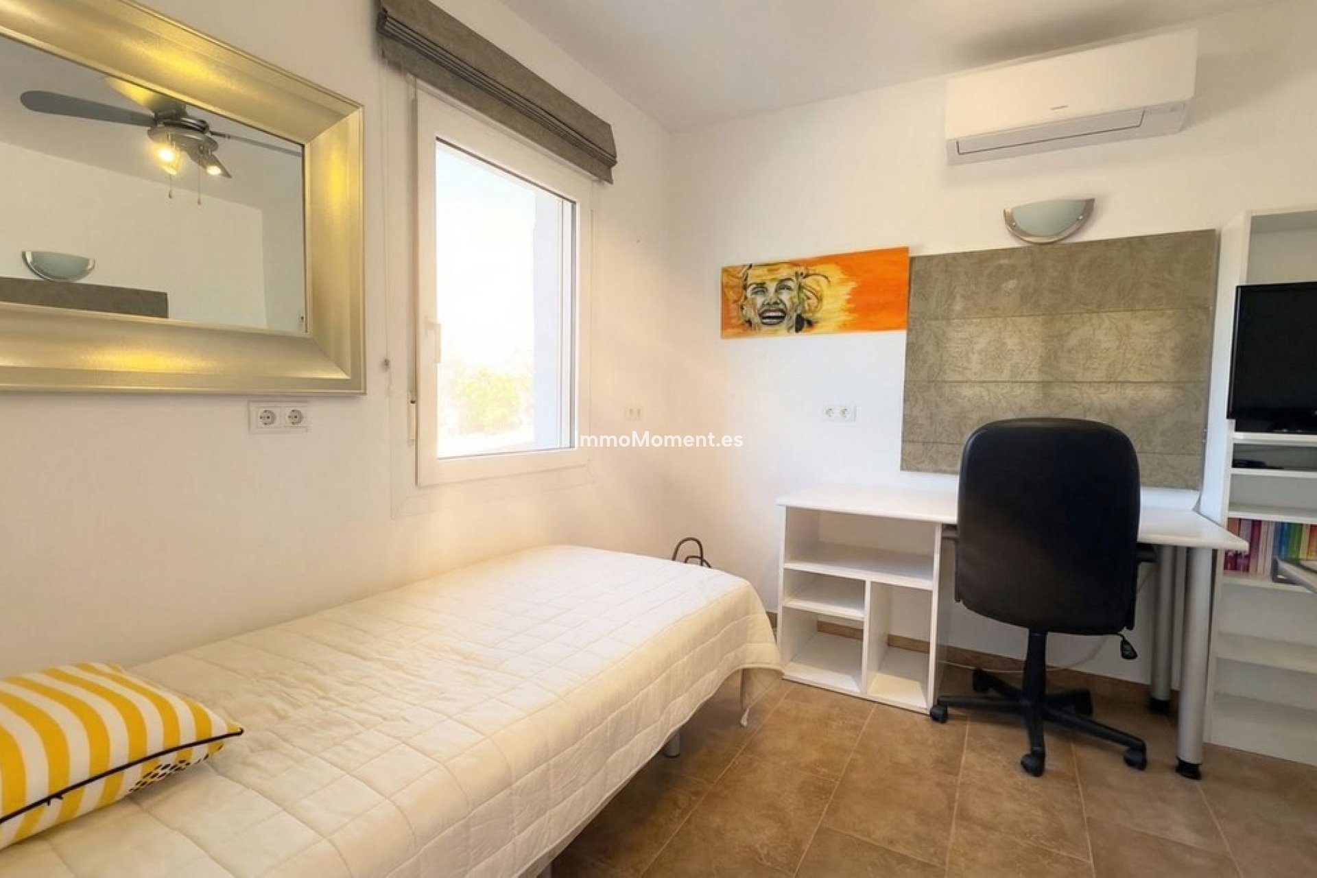 Resale - Detached villa - Inland  - Guaro