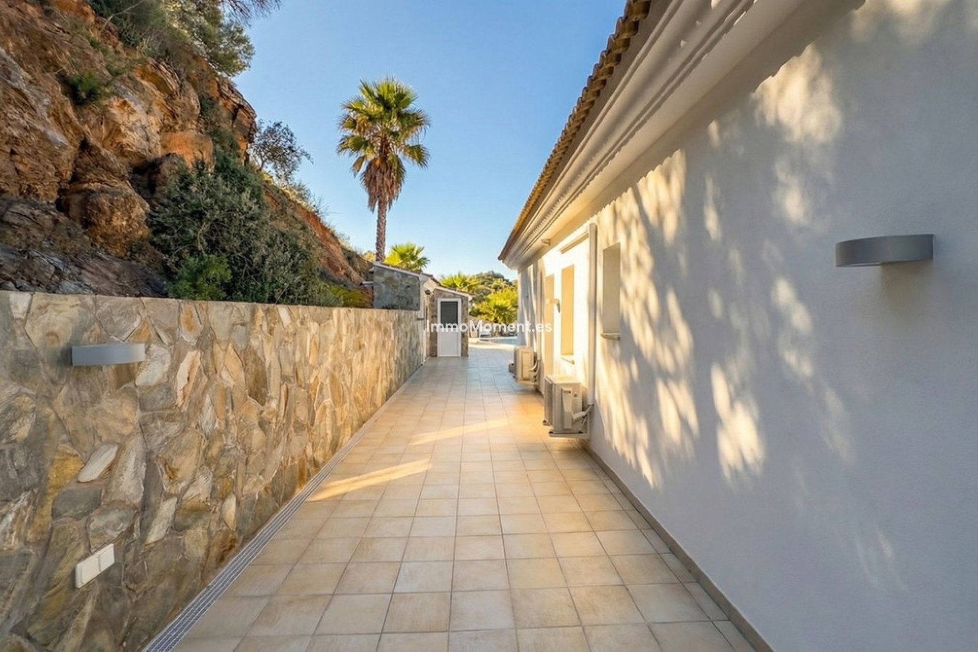 Resale - Detached villa - Inland  - Guaro