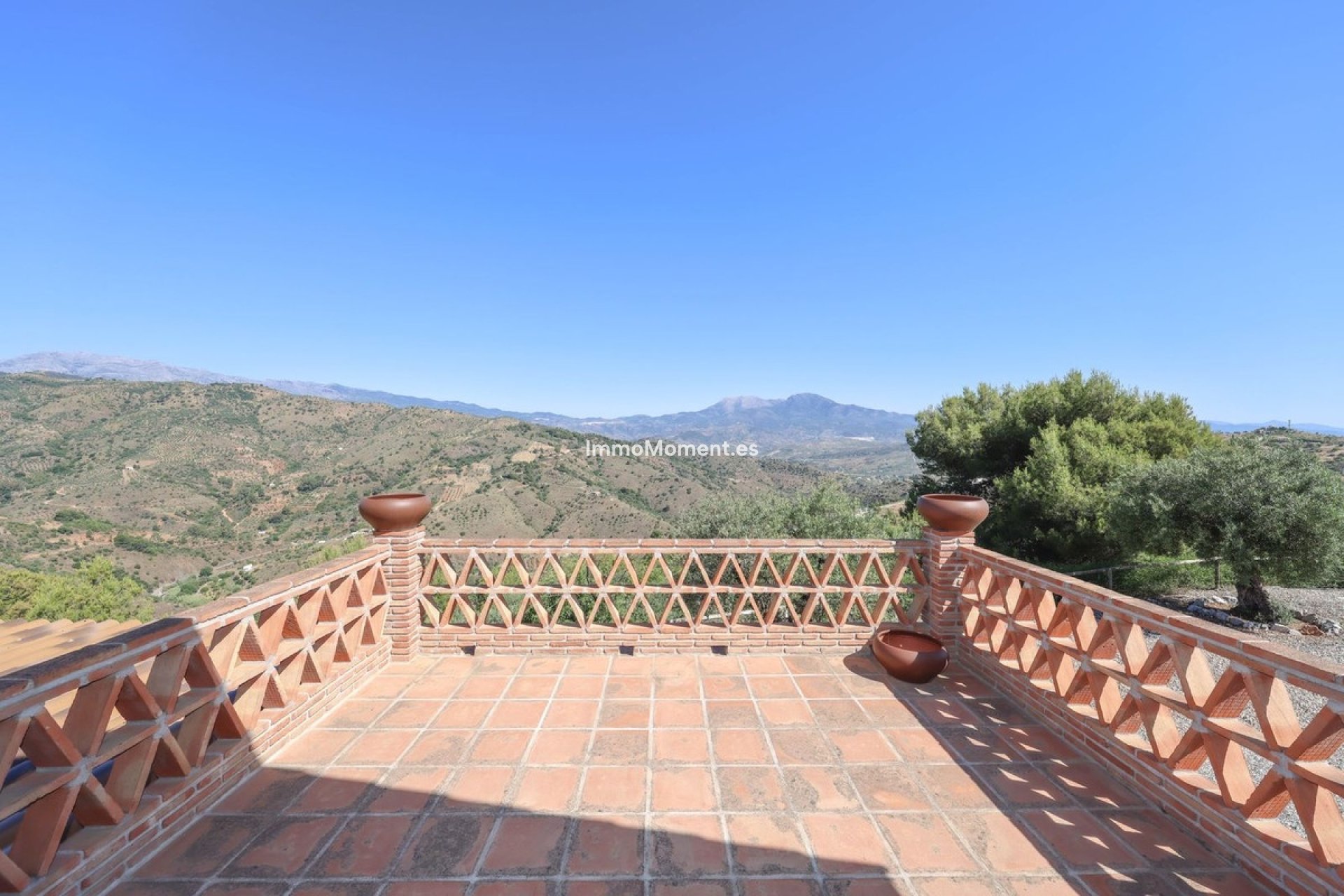 Resale - Detached villa - Inland  - Guaro