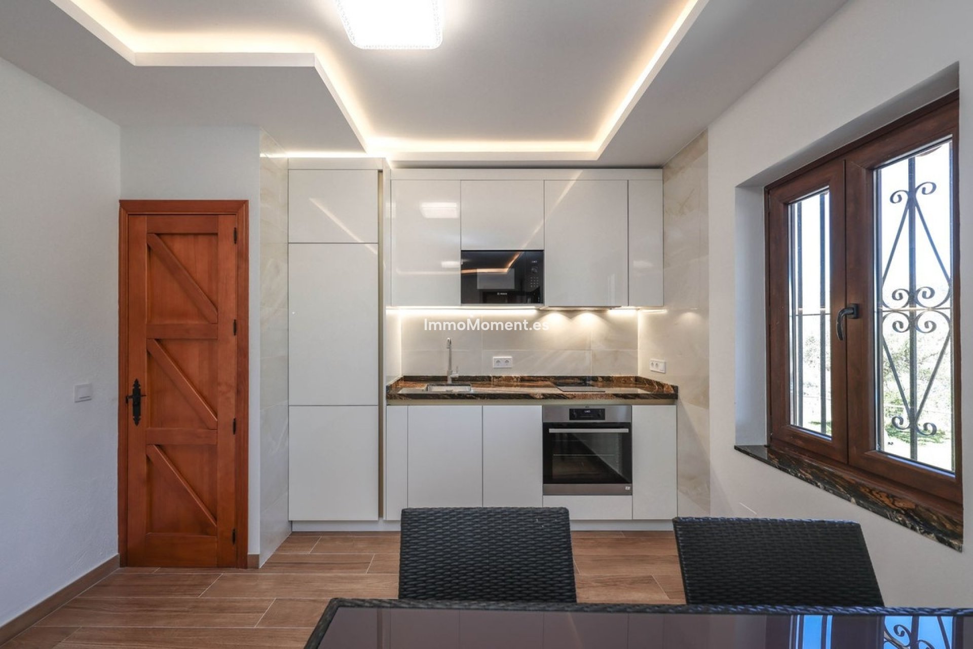 Resale - Detached villa - Inland  - Guaro