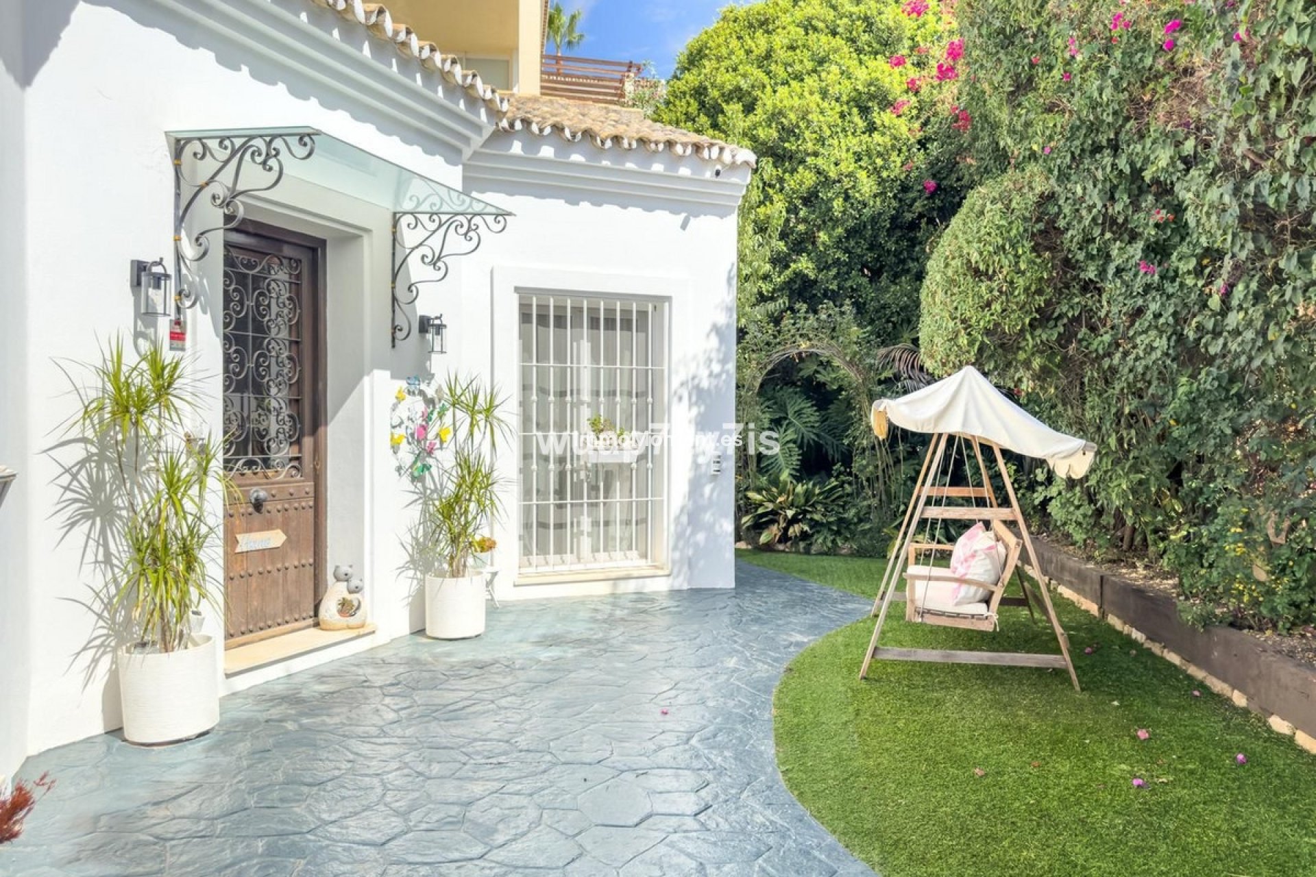 Resale - Detached villa - Inland  - Istán