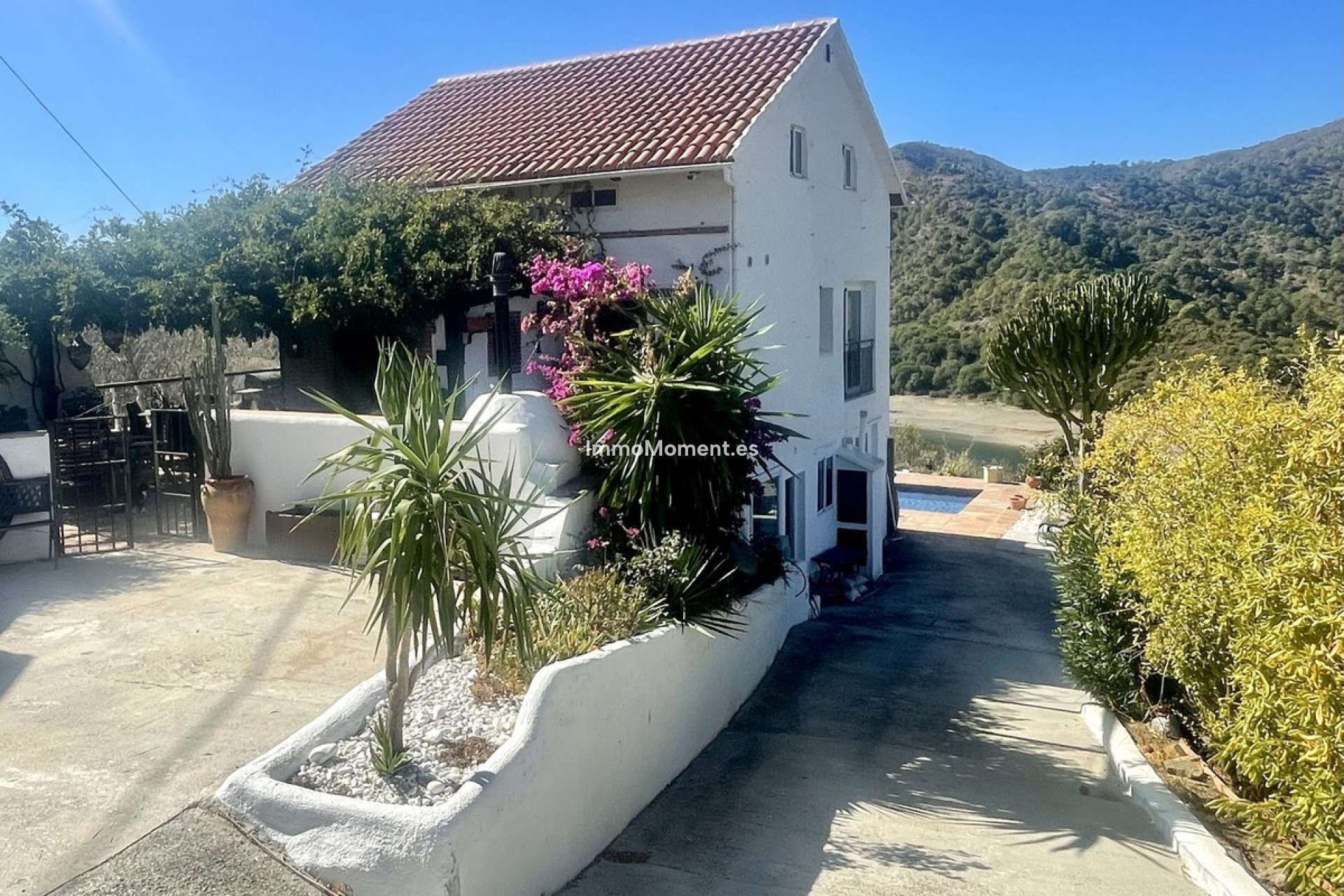 Resale - Detached villa - Inland  - Istán