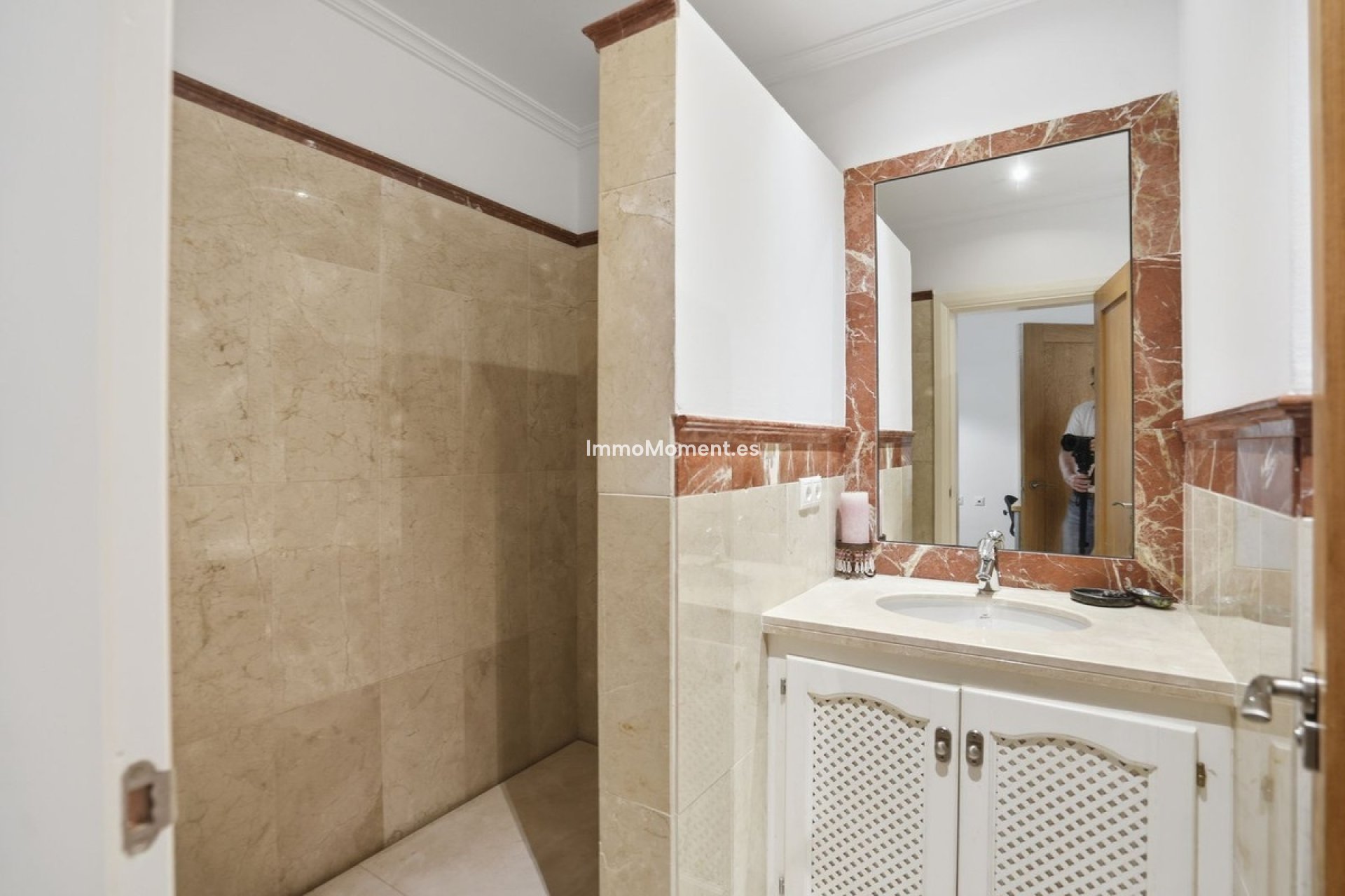 Resale - Detached villa - Inland  - Istán