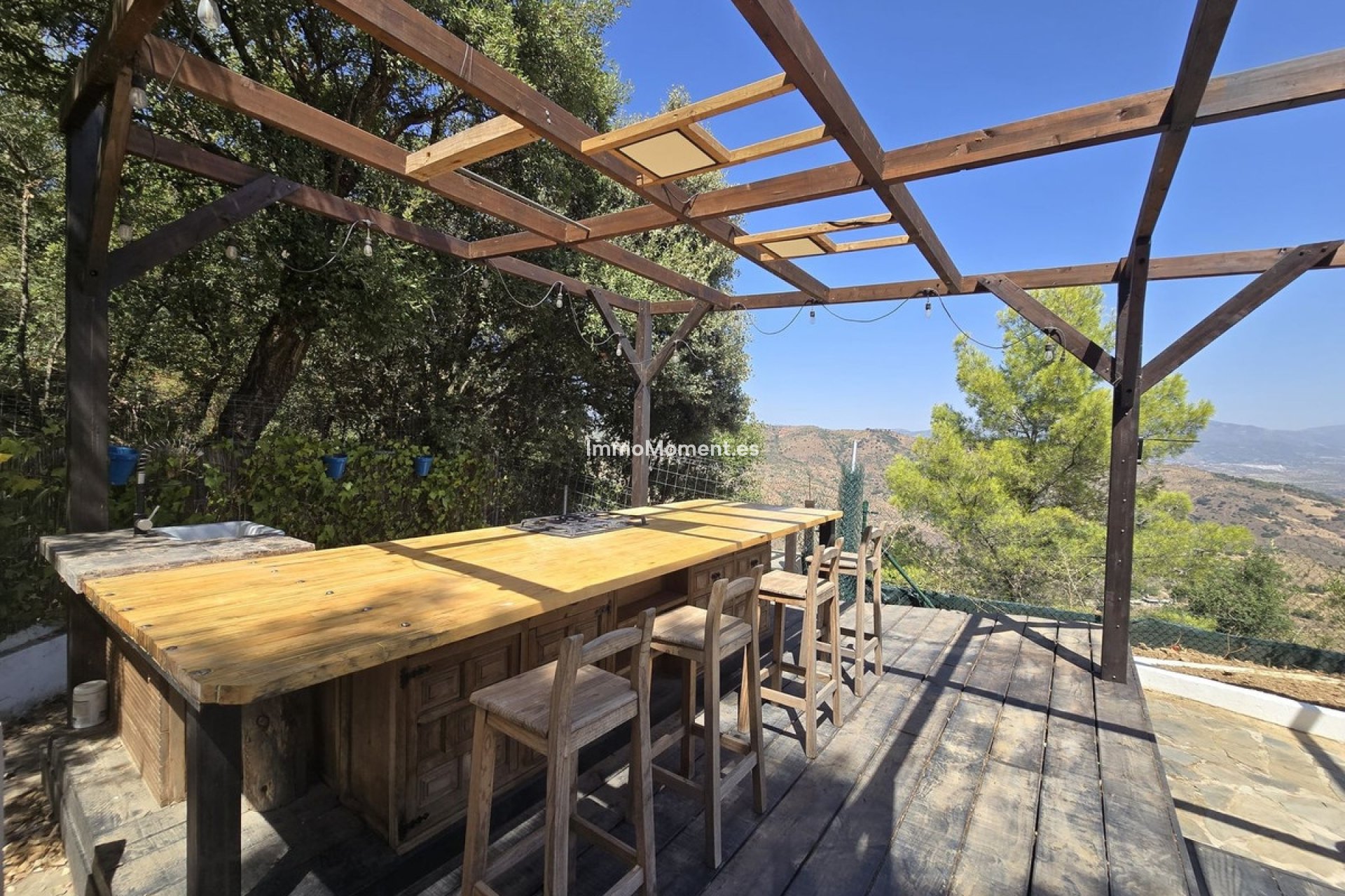 Resale - Detached villa - Inland  - Monda