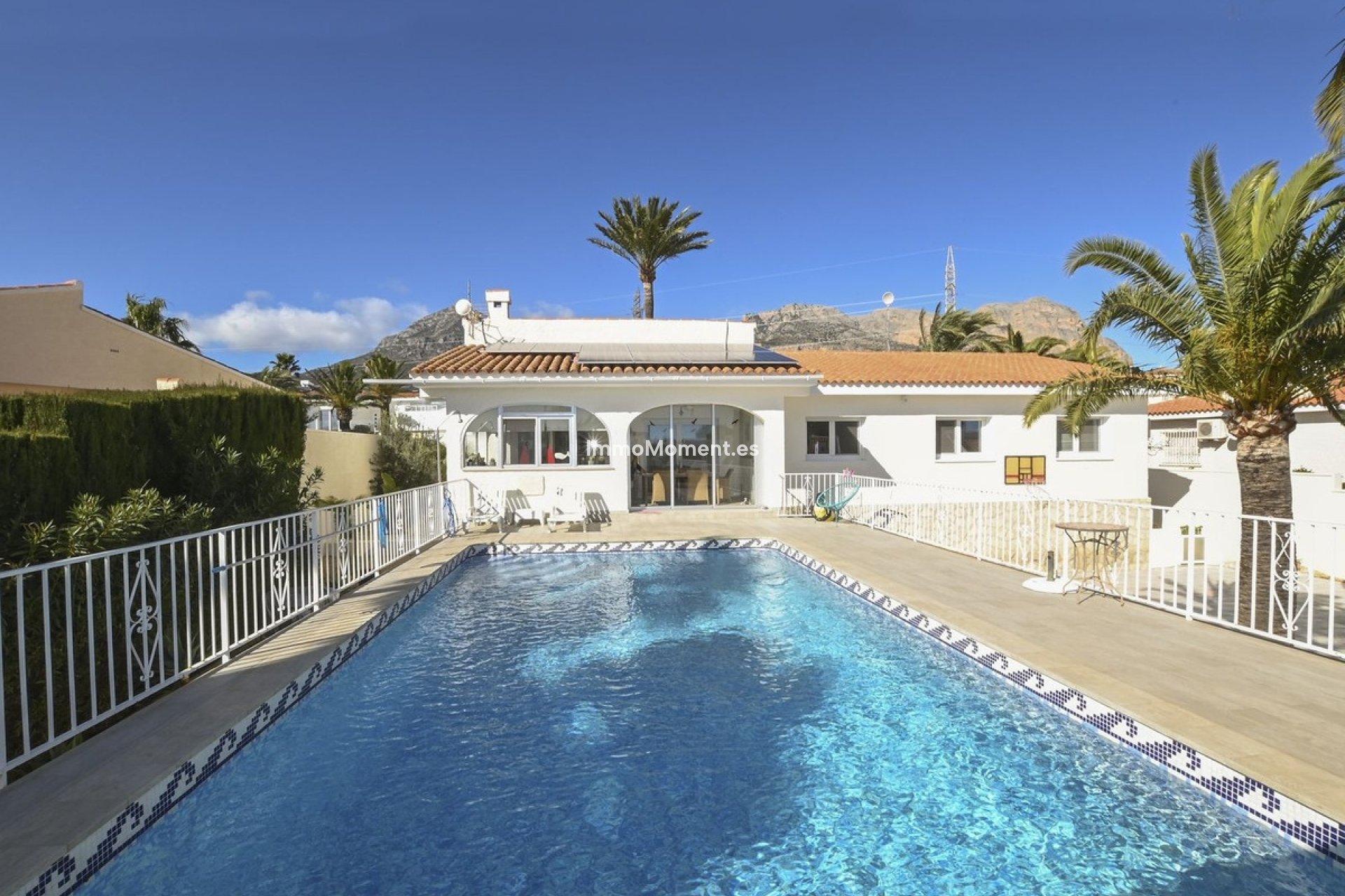 Resale - Detached villa - La Nucía - La Nucia Centro