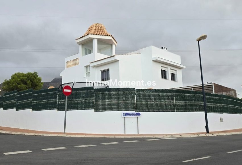 Resale - Detached villa - La Nucía - La Nucia Centro