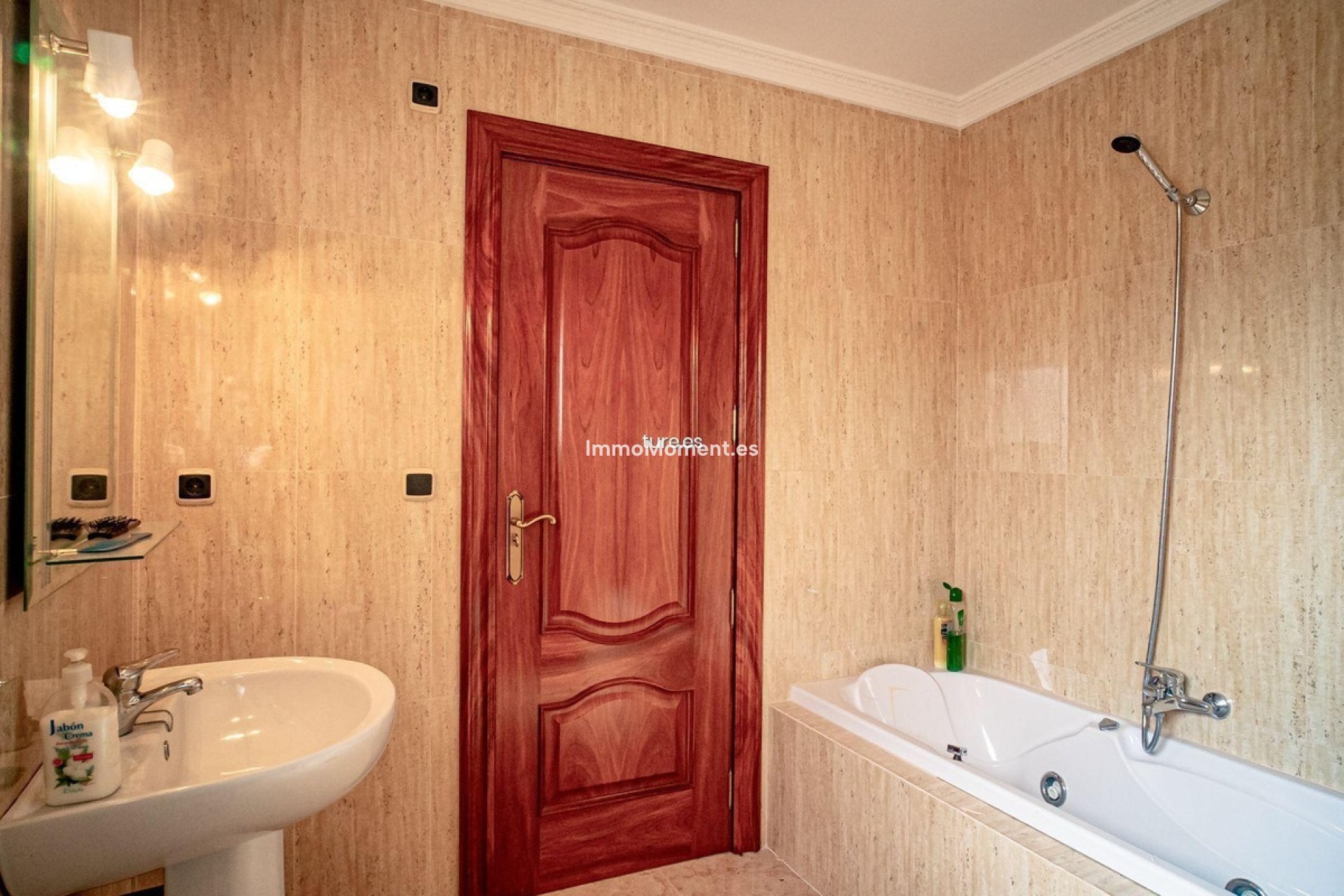 Resale - Detached villa - La Nucía - La Nucia Centro