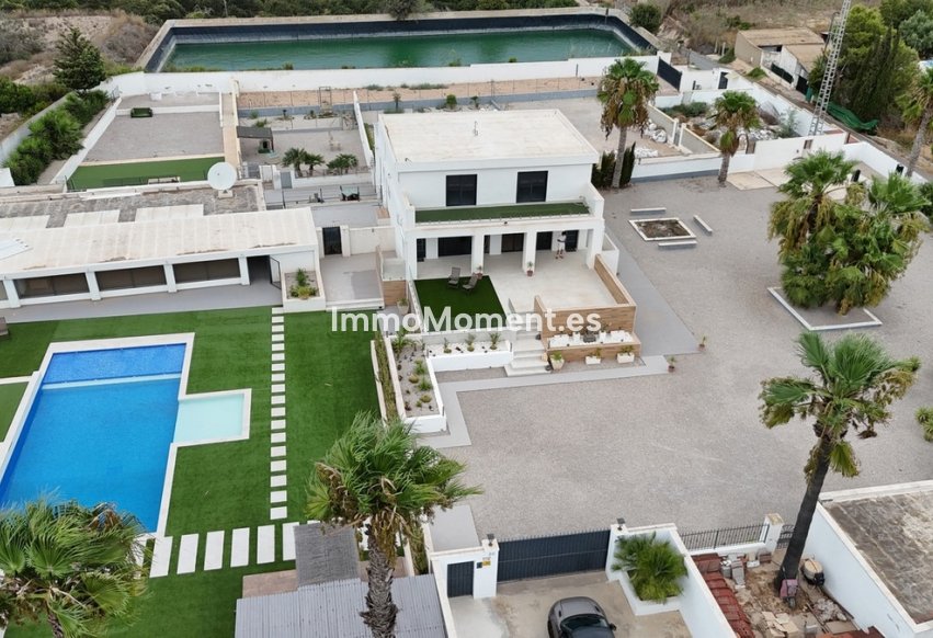 Resale - Detached villa - Los Montesinos - Los Montesinos Centro