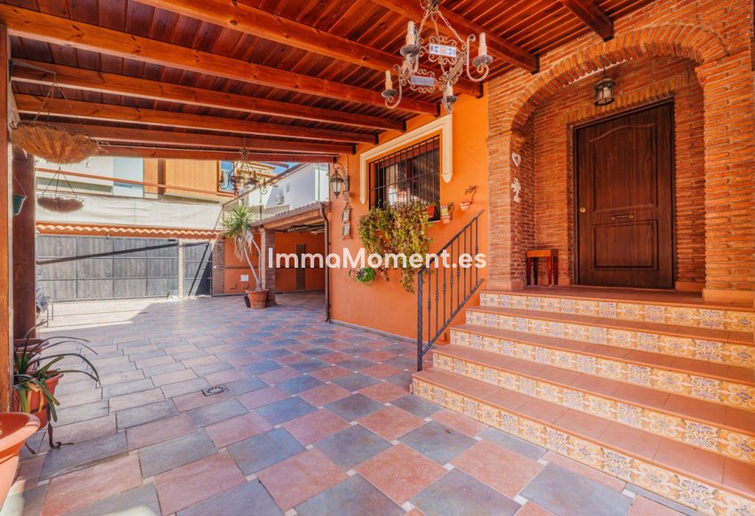 Resale - Detached villa - Málaga - Puerto de la Torre