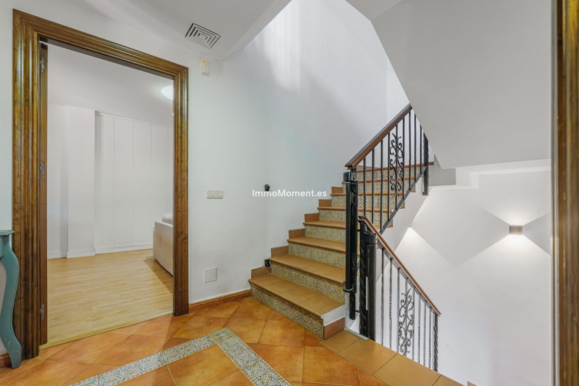 Resale - Detached villa - Málaga - Puerto de la Torre