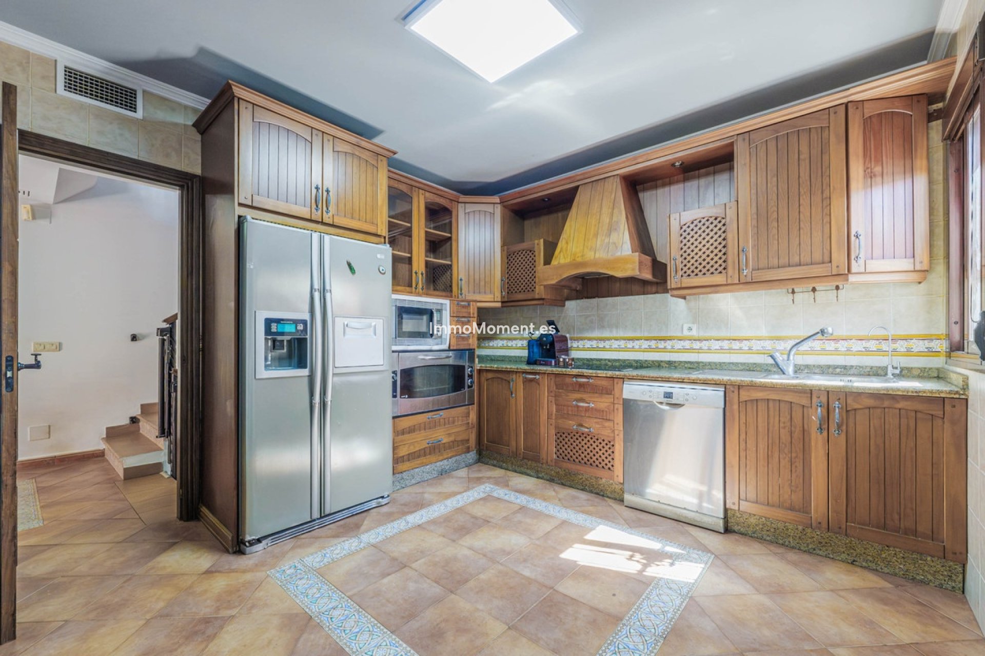 Resale - Detached villa - Málaga - Puerto de la Torre