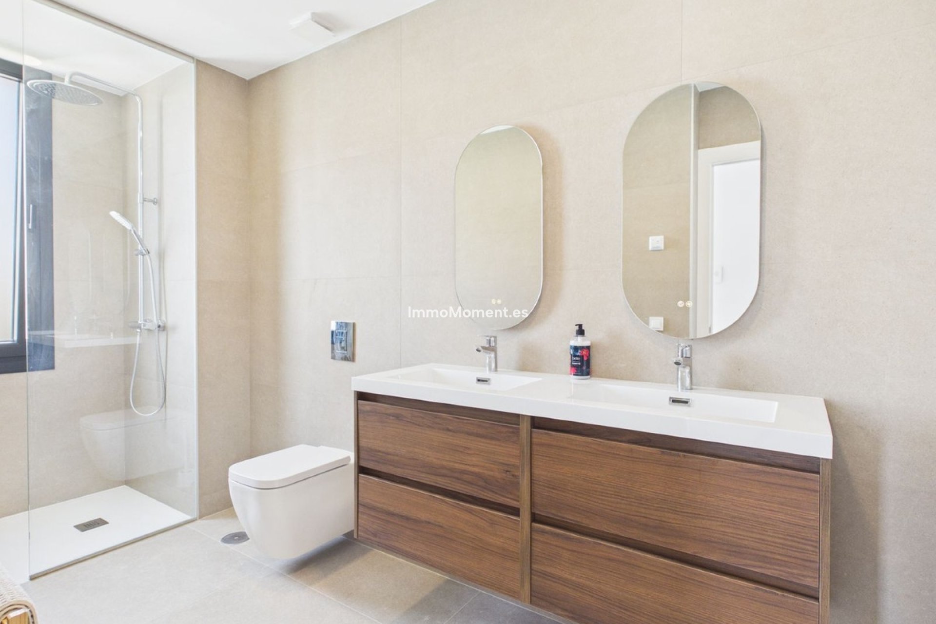 Resale - Detached villa - Manilva - La Duquesa