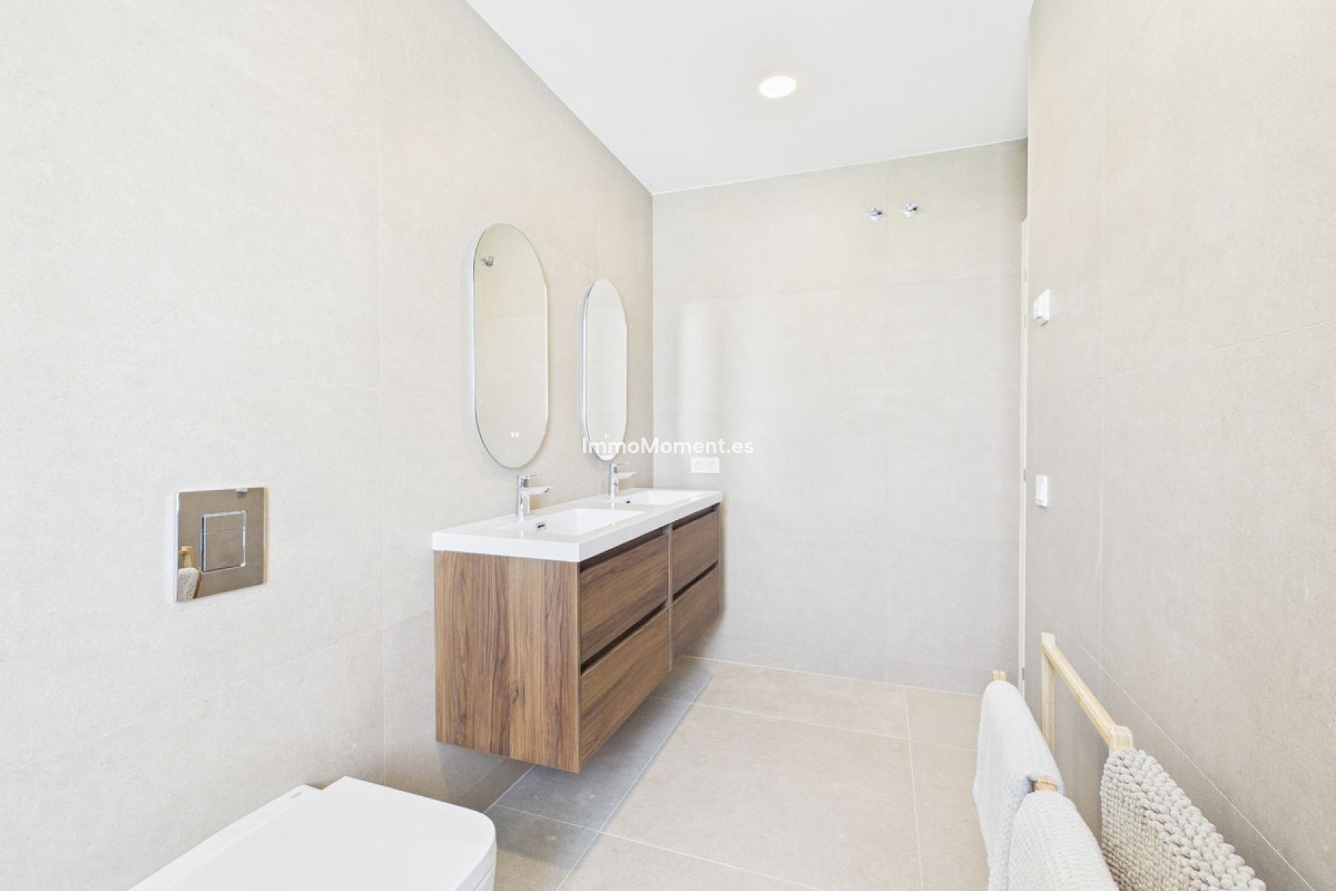 Resale - Detached villa - Manilva - La Duquesa