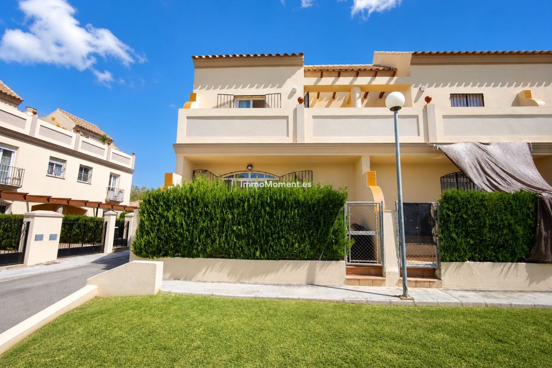 Resale - Detached villa - Manilva - La Duquesa