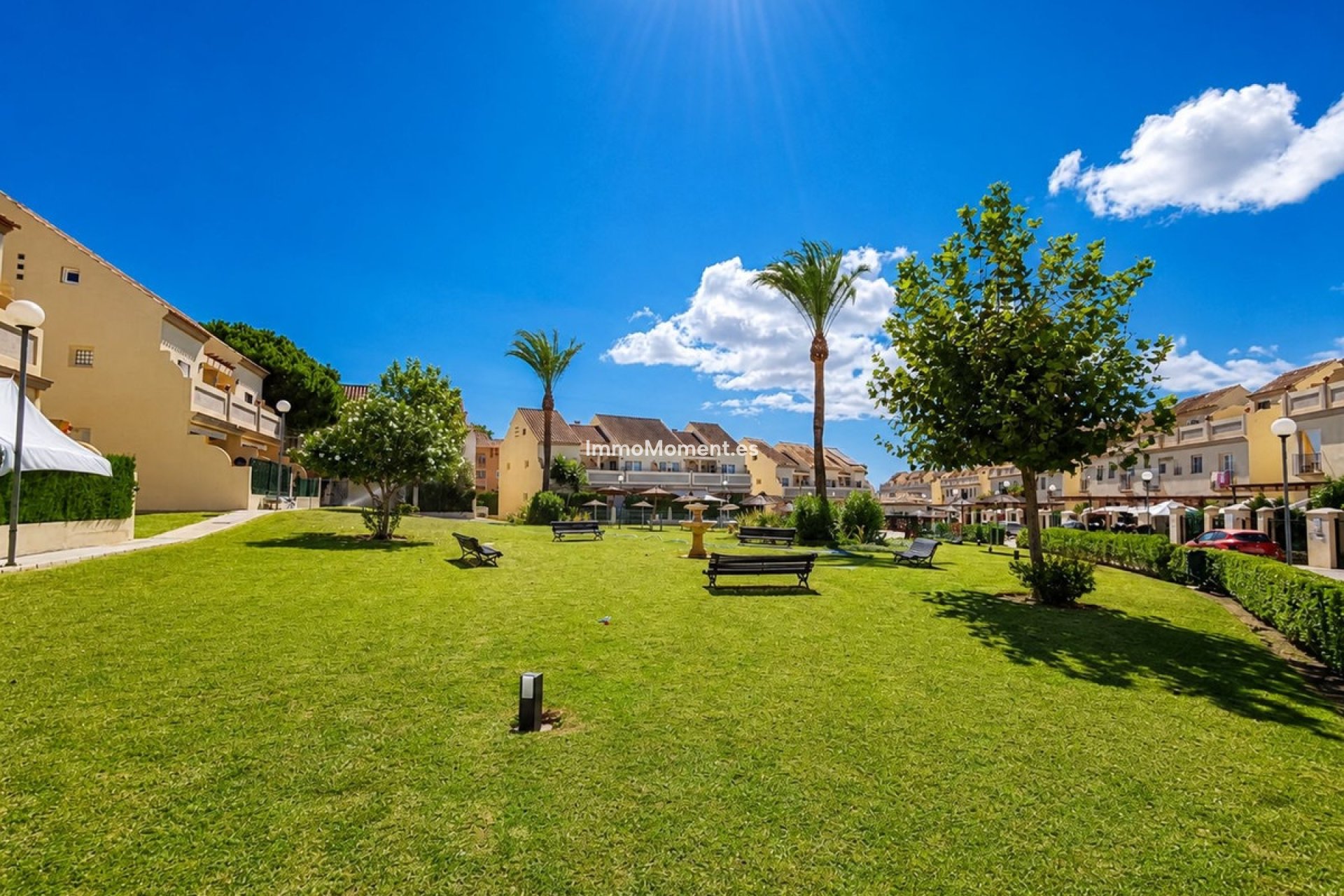 Resale - Detached villa - Manilva - La Duquesa