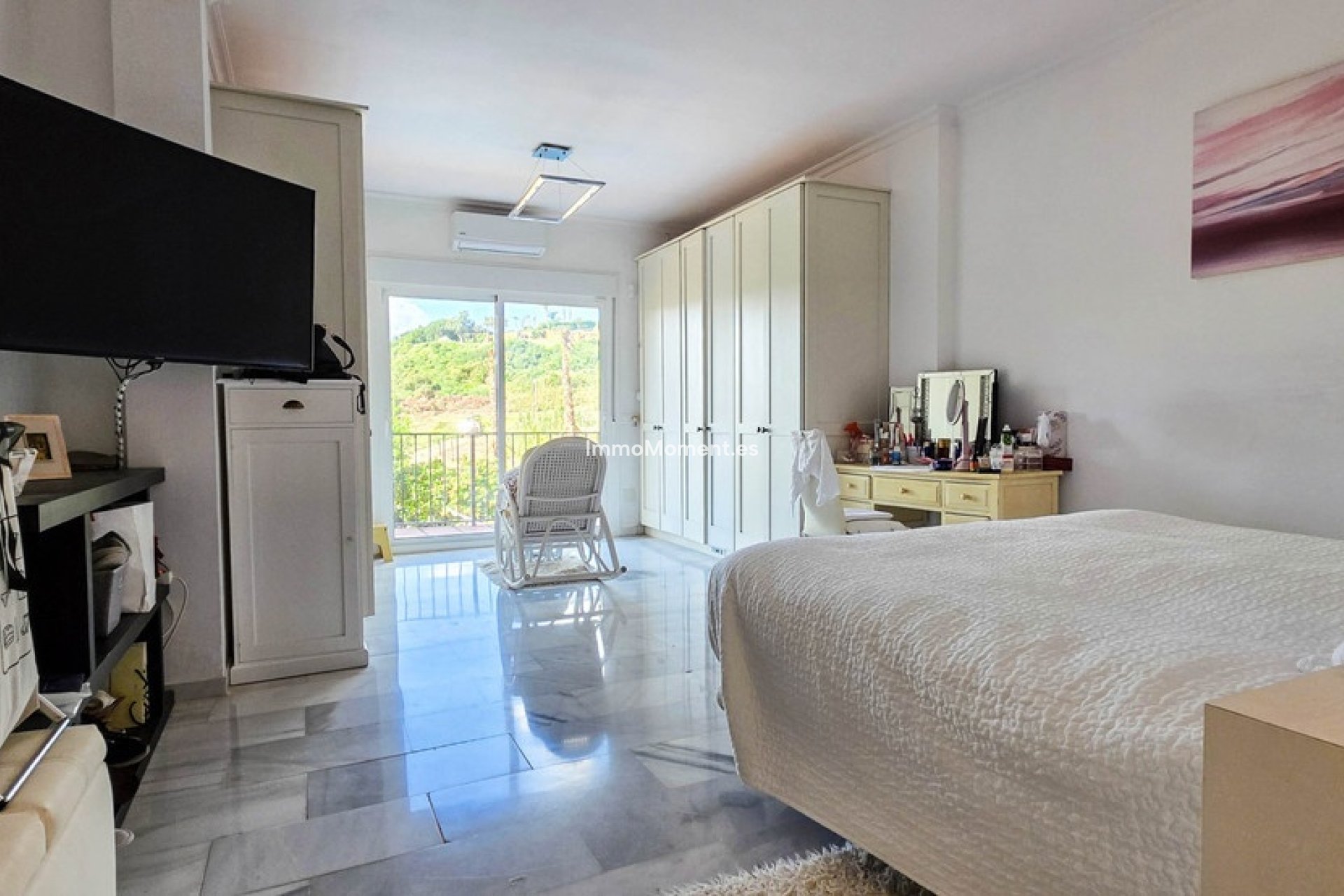 Resale - Detached villa - Manilva - La Duquesa