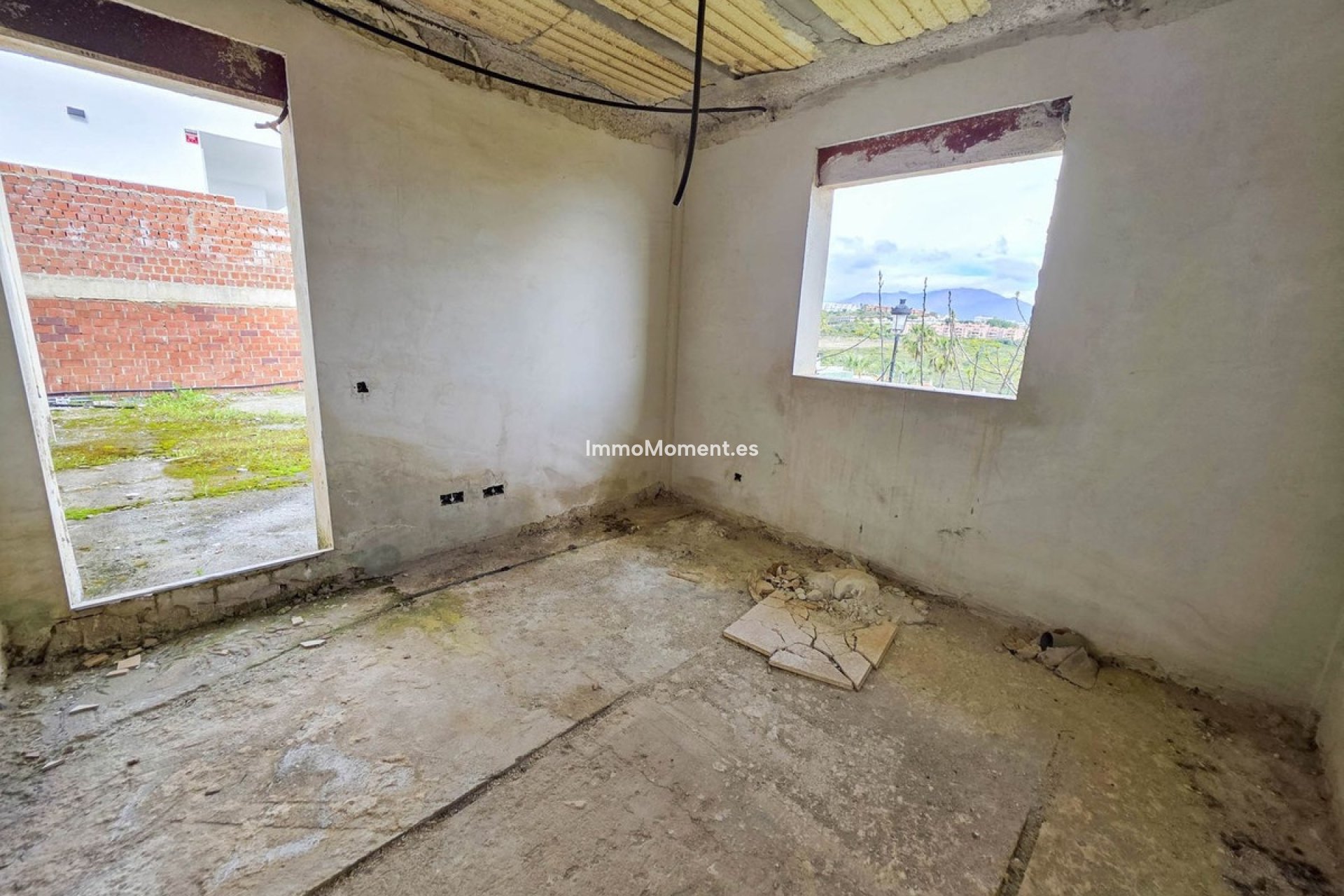 Resale - Detached villa - Manilva - La Duquesa