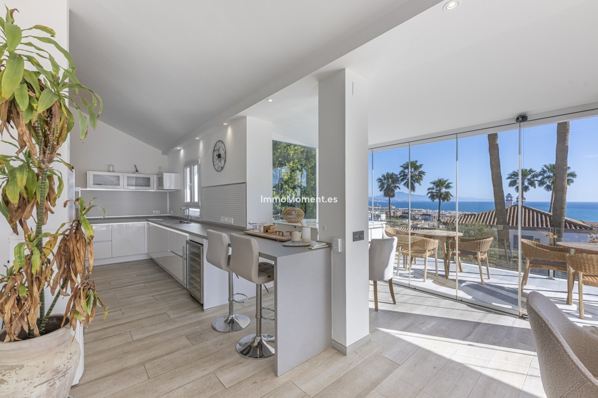 Resale - Detached villa - Manilva - La Duquesa
