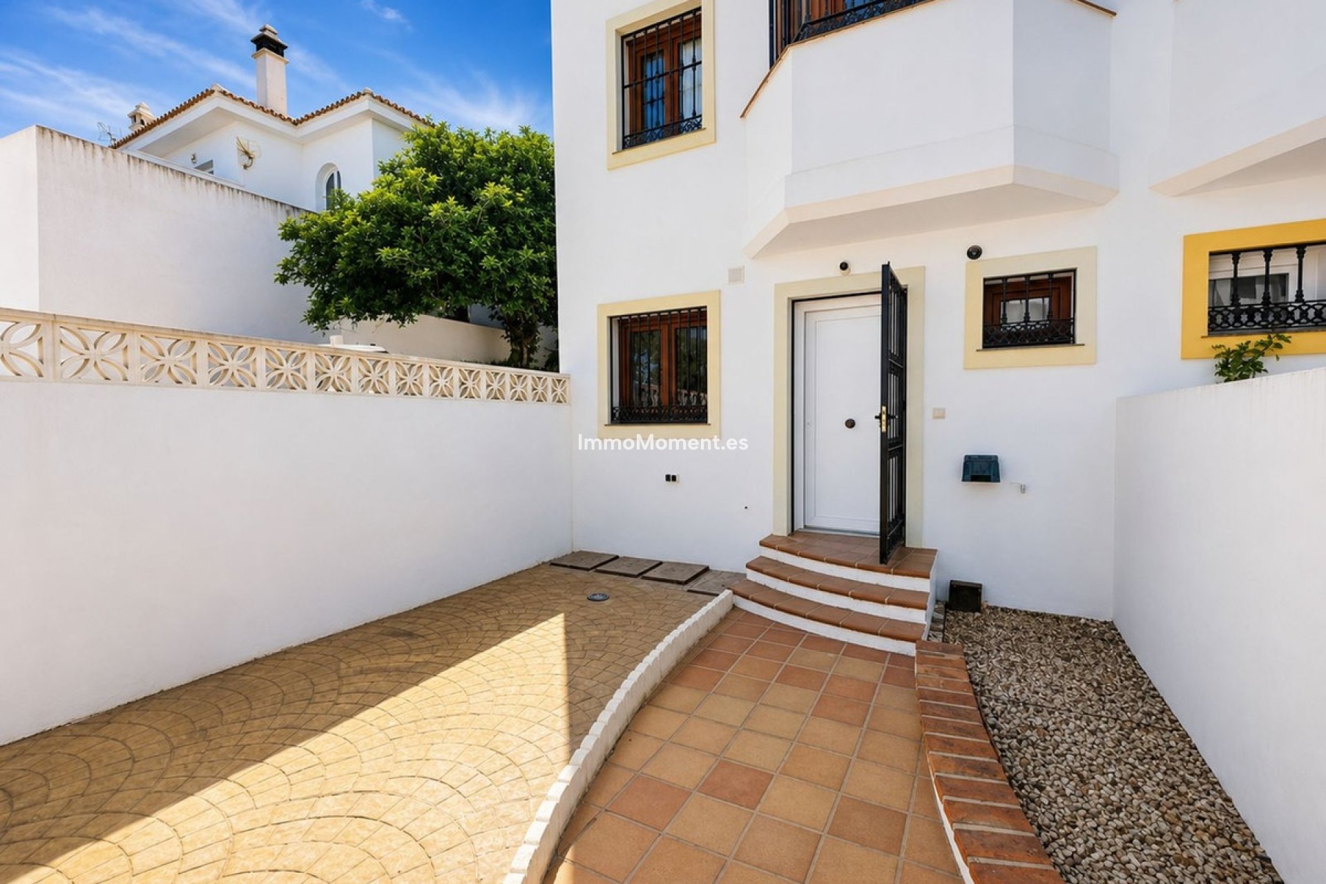 Resale - Detached villa - Manilva - La Duquesa