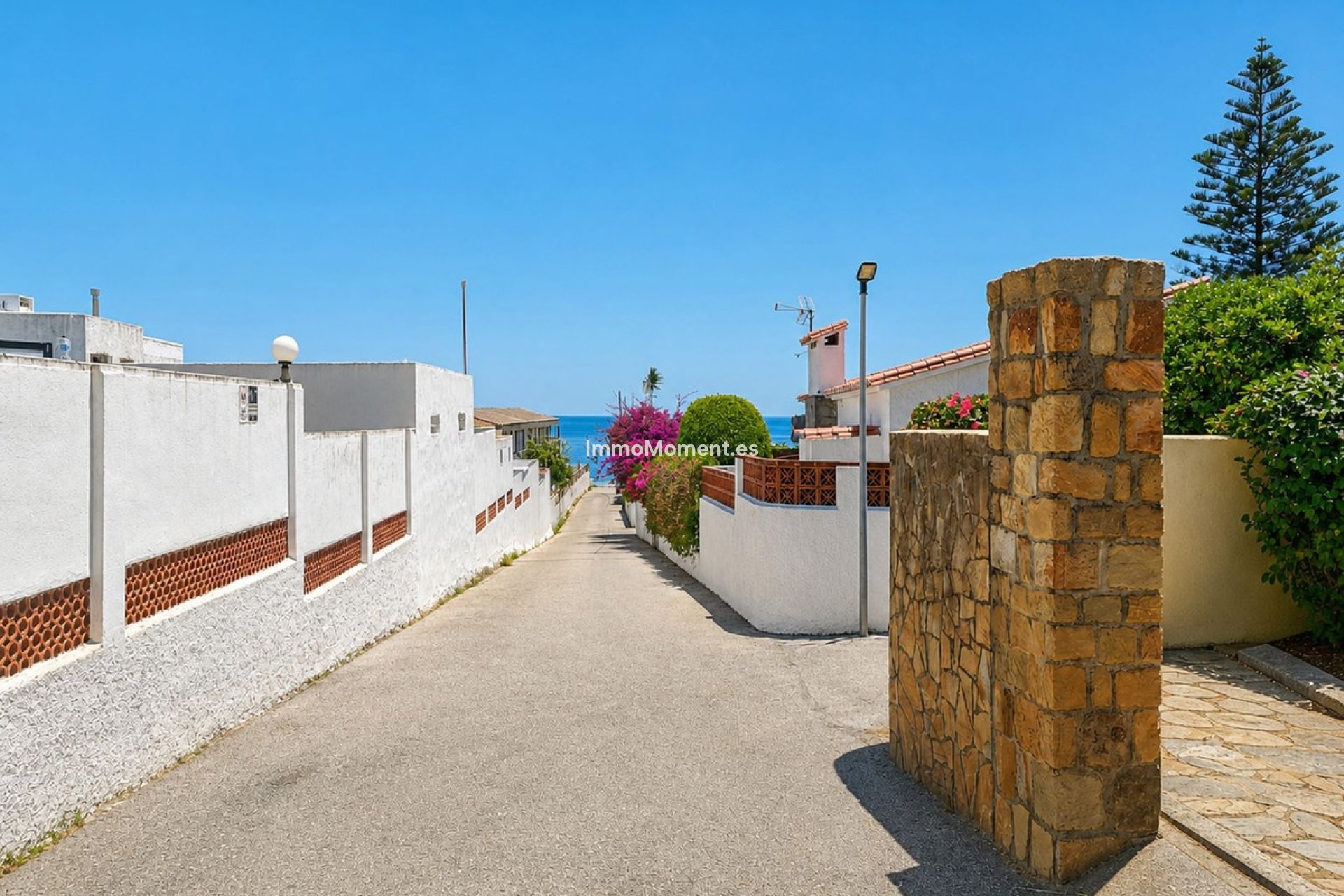 Resale - Detached villa - Manilva - La Duquesa