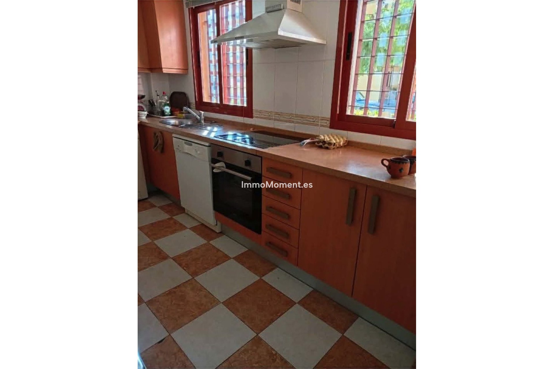 Resale - Detached villa - Manilva - La Duquesa