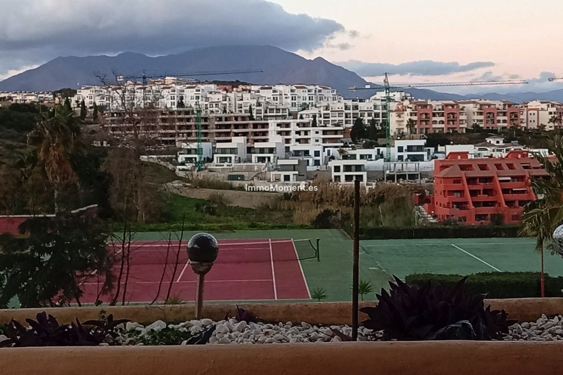 Resale - Detached villa - Manilva - La Duquesa