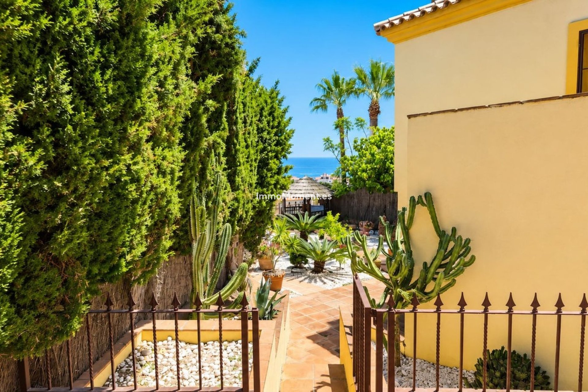 Resale - Detached villa - Manilva - La Duquesa