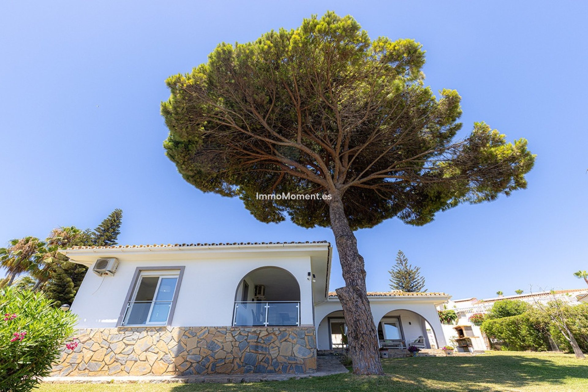 Resale - Detached villa - Manilva