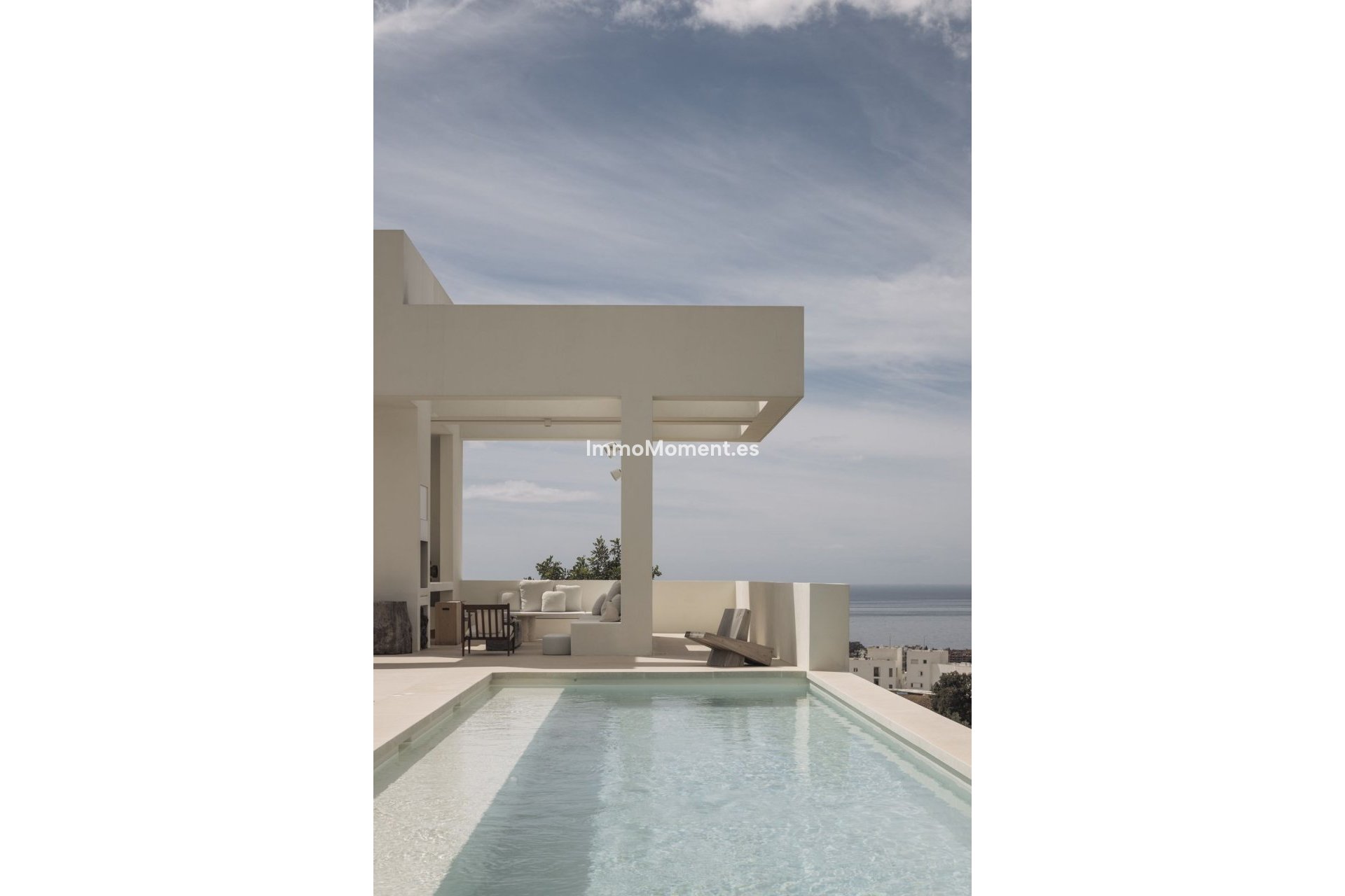 Resale - Detached villa - Marbella - Altos de los Monteros