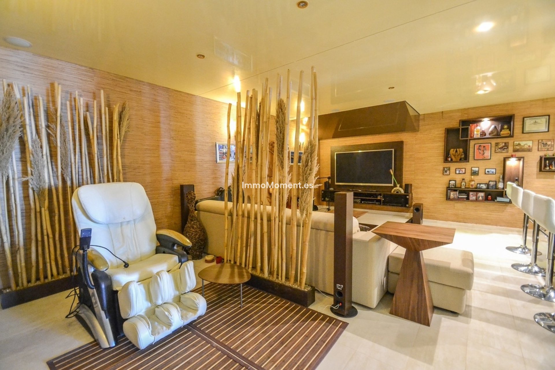 Resale - Detached villa - Marbella - Altos de los Monteros
