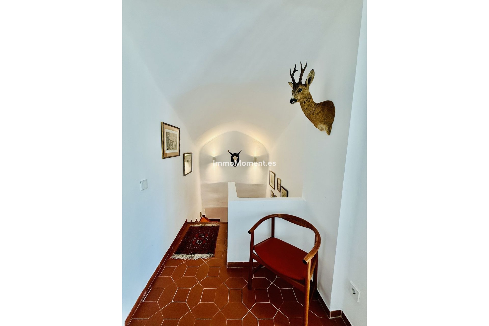 Resale - Detached villa - Marbella - Altos de los Monteros