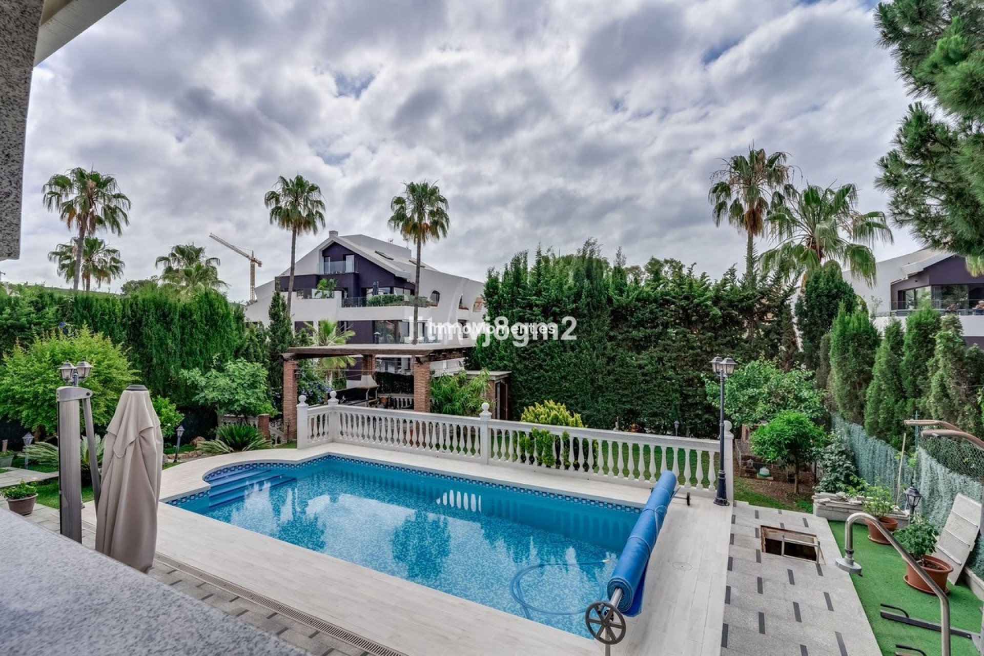Resale - Detached villa - Marbella - Artola