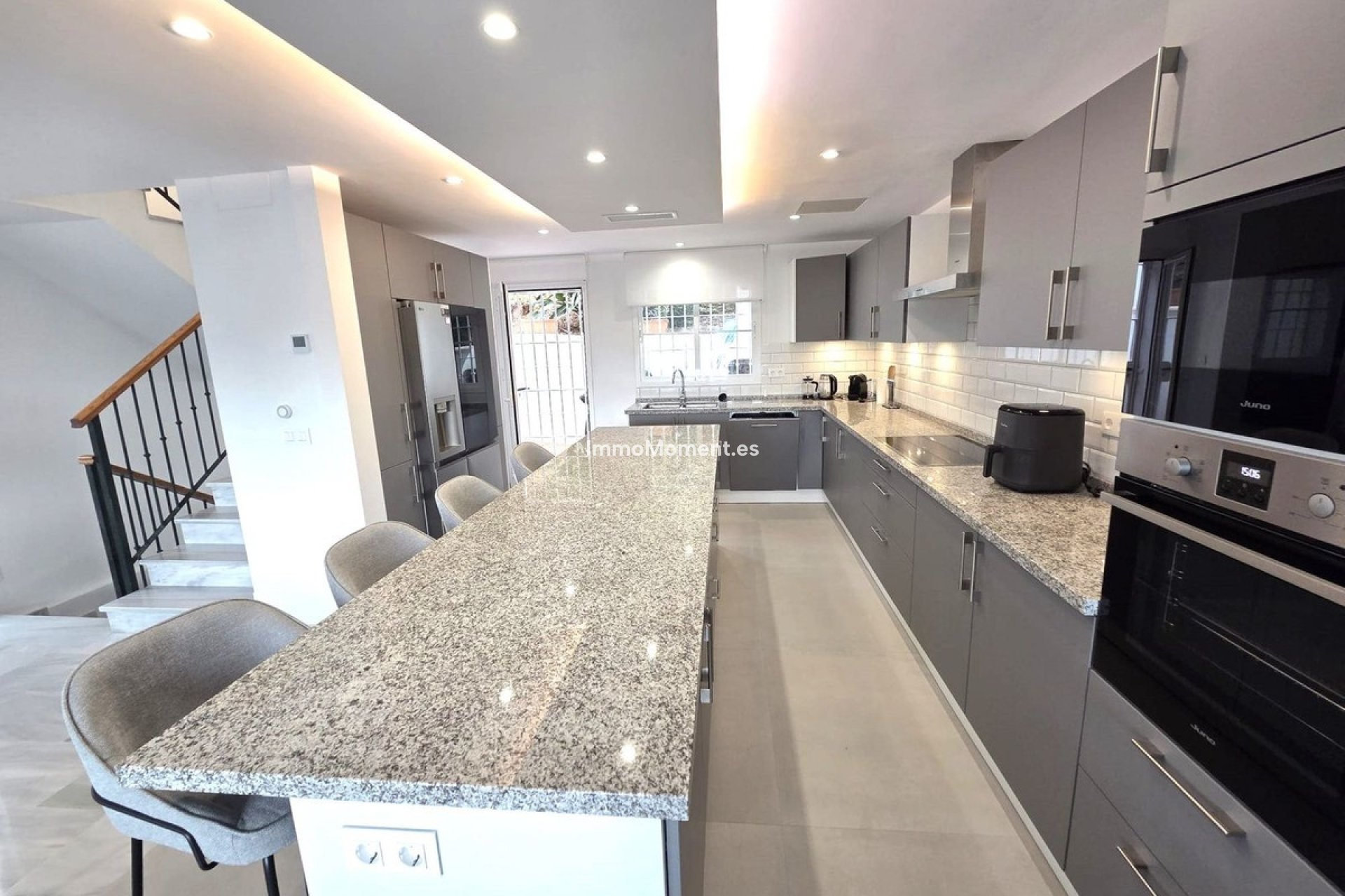 Resale - Detached villa - Marbella - Artola