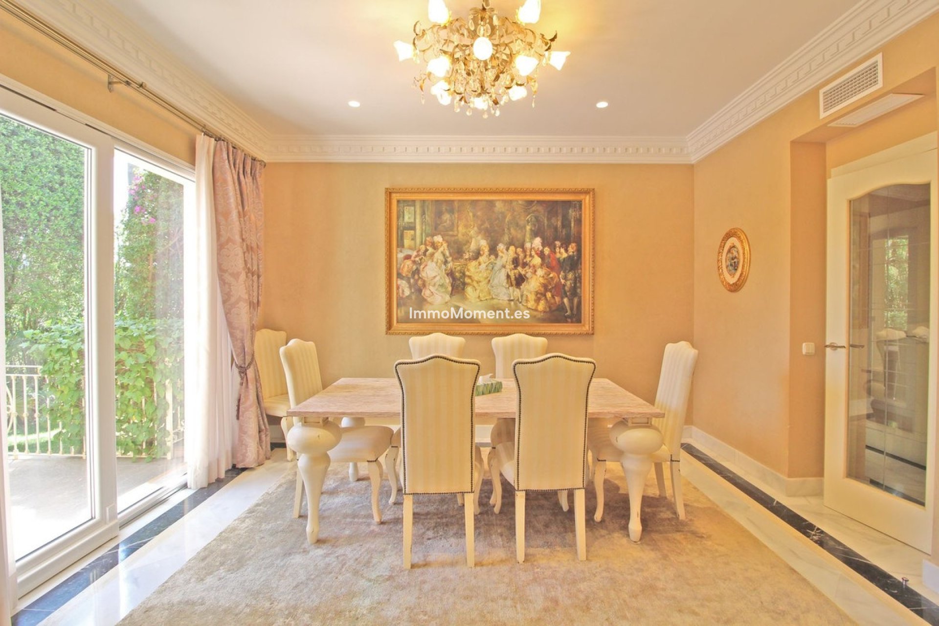 Resale - Detached villa - Marbella - Bahía de Marbella