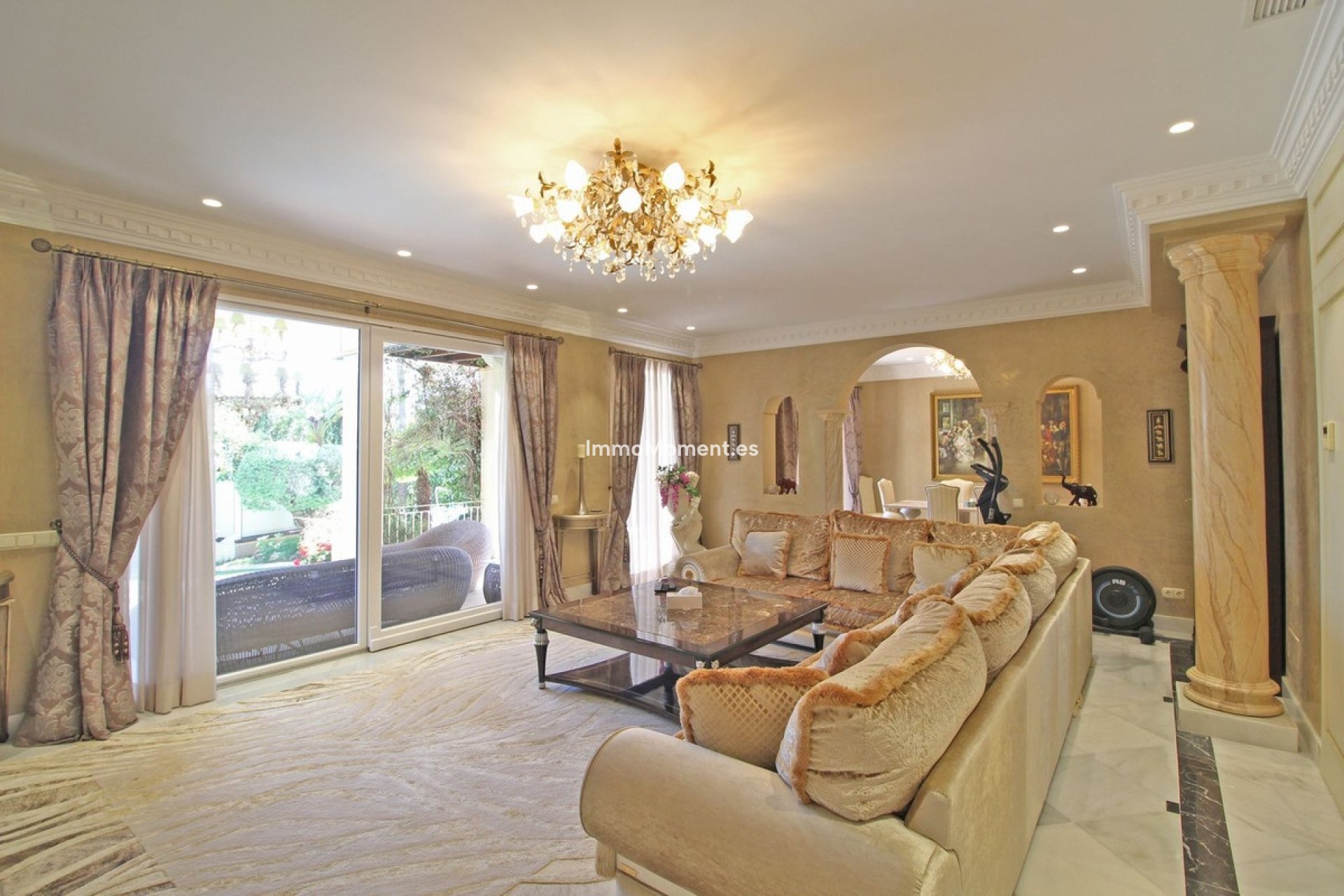 Resale - Detached villa - Marbella - Bahía de Marbella