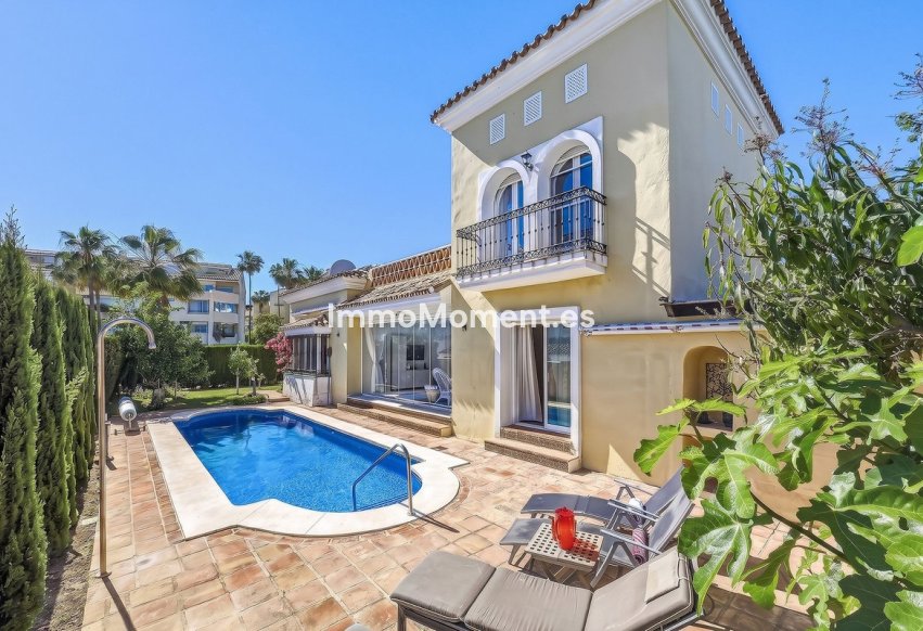 Resale - Detached villa - Marbella - Bahía de Marbella