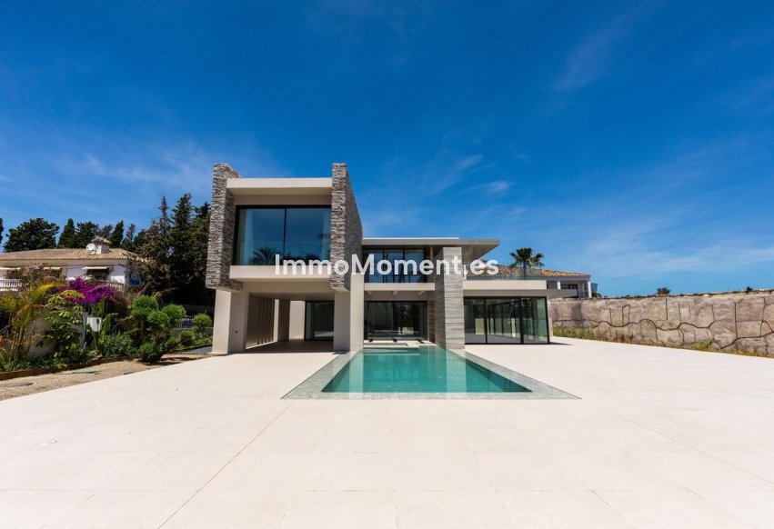 Resale - Detached villa - Marbella - Cortijo Blanco